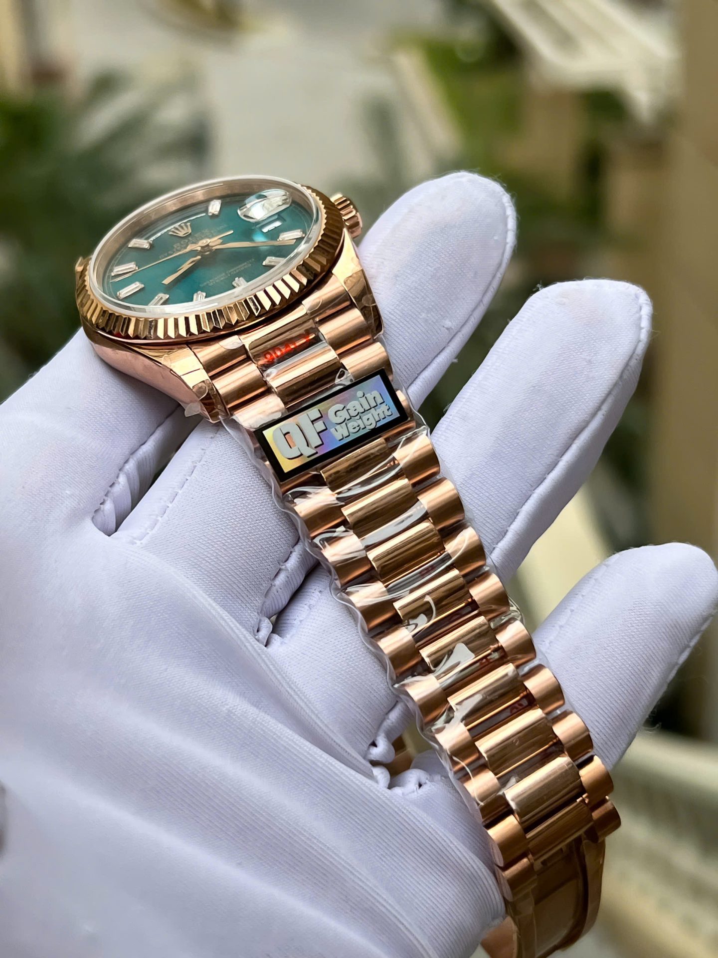 Rolex Day-Date 128235 Replica Watch Dial Diamonds Moissanite Weight 158gram QF 36mm