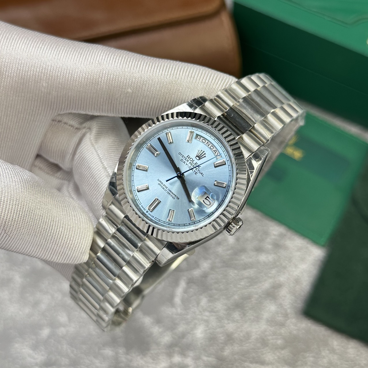 Rolex Replica Watches Day-Date 228236 Strap President V2 GM Factory 40mm