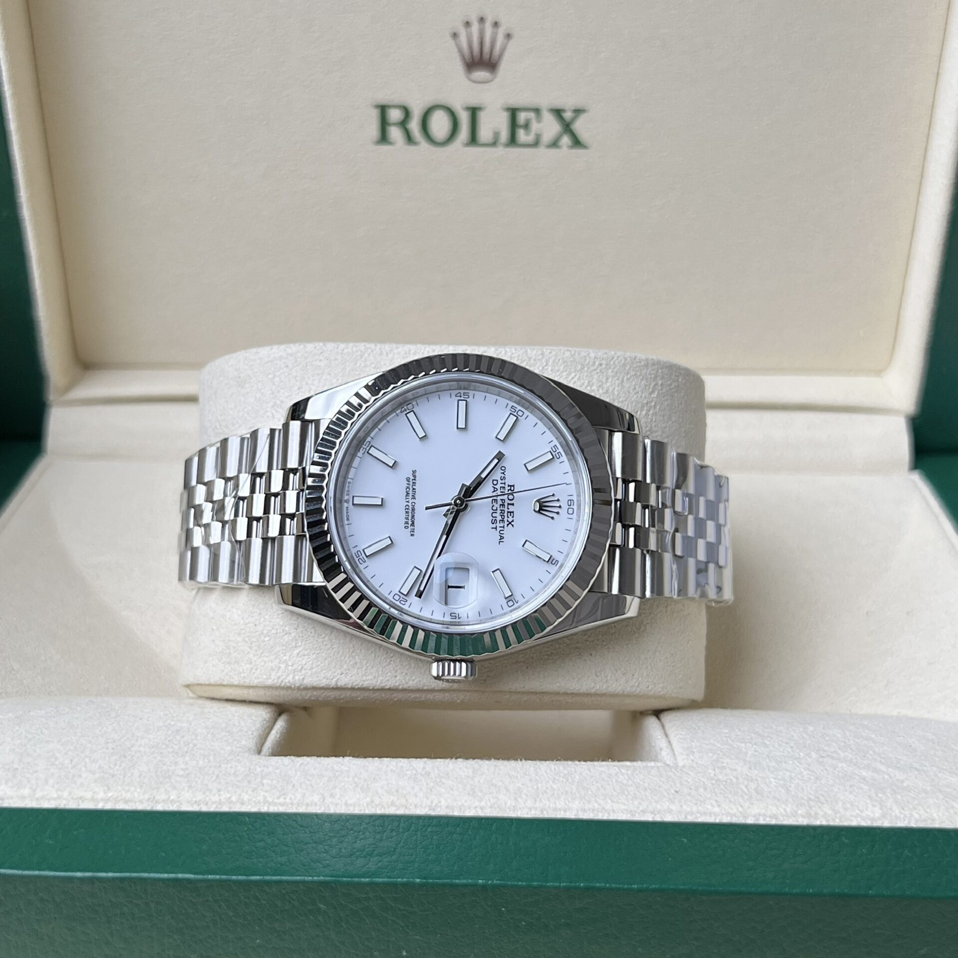Rolex DateJust 126334 Replica Watch White Enamel Clean Factory 41mm