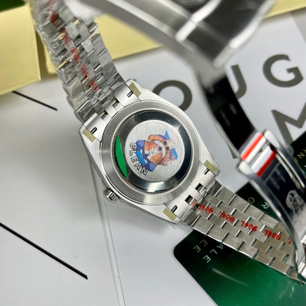 Rolex Replica Watch DateJust Dial Mother Of Pearl Moissanite Diamonds 41mm