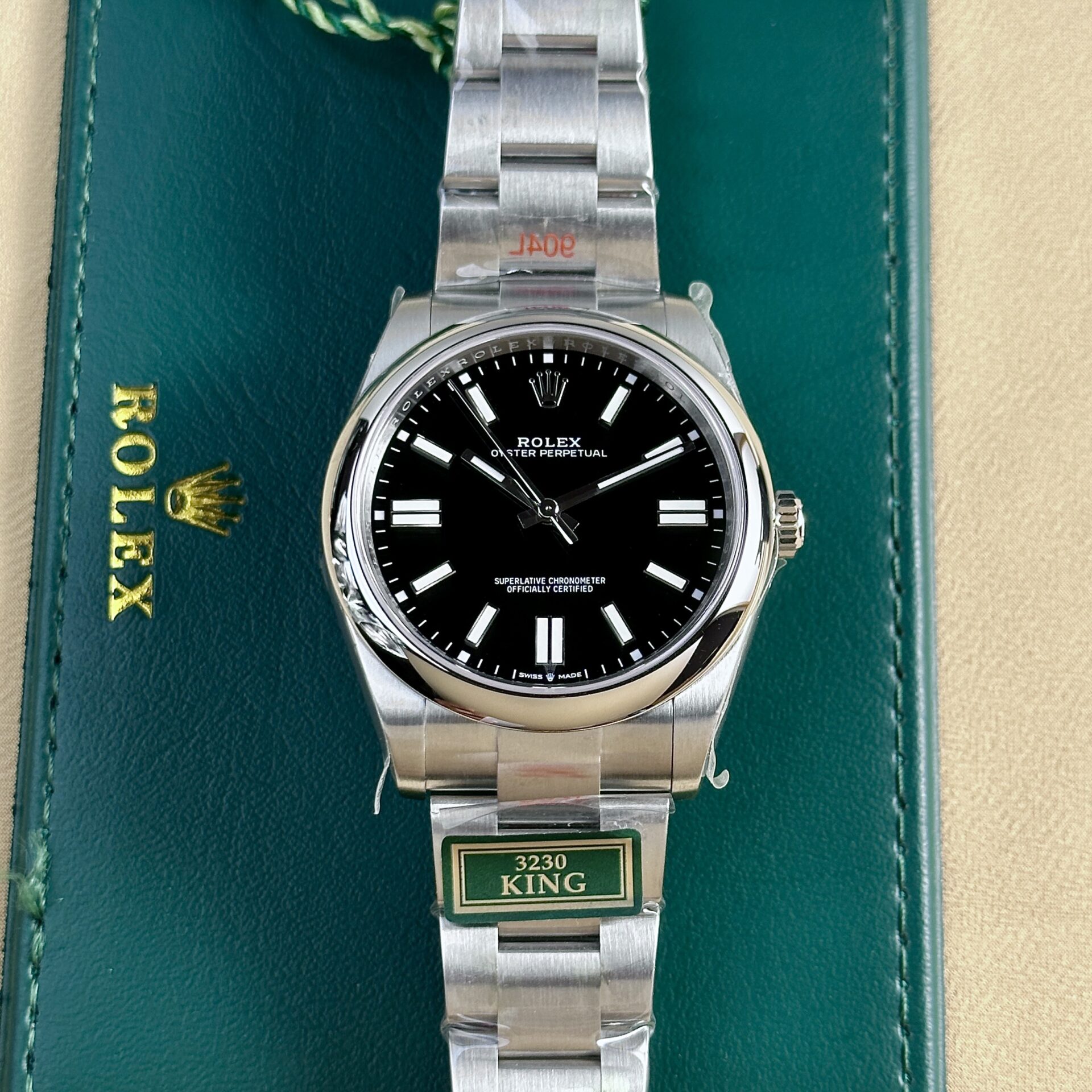 Rolex Oyster Perpetual 124300 Black Dial Replica Watch King Factory 41mm