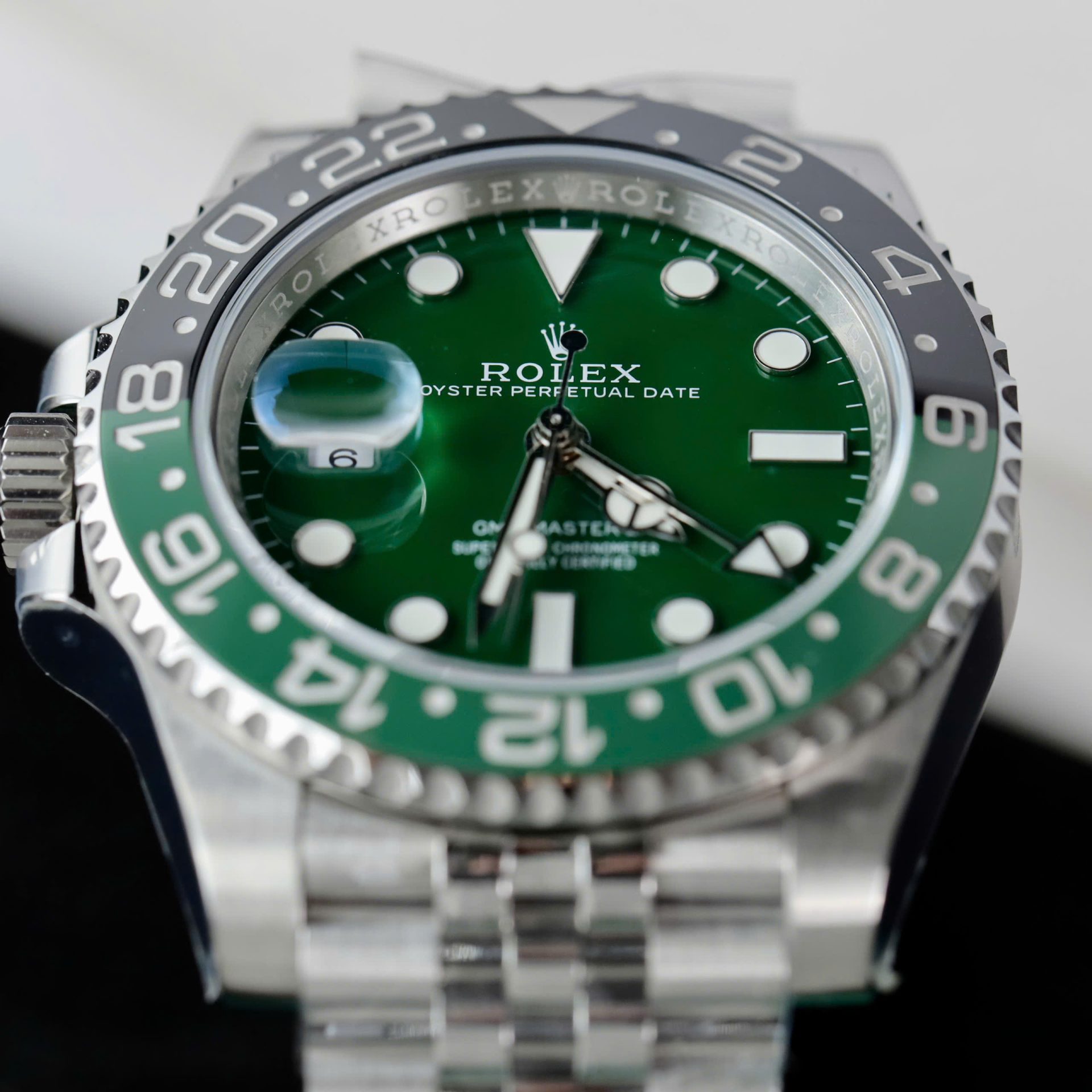 Rolex GMT-Master II 126729VTNR Copies Watch Green Dial Jubilee Strap 40mm