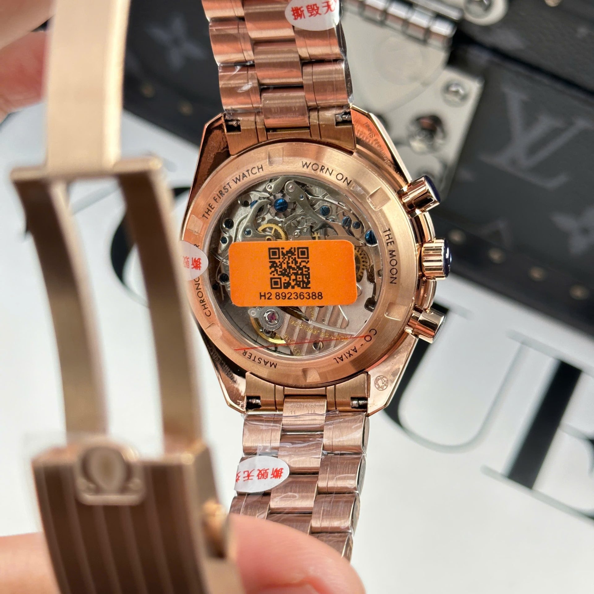 Omega Best Copies Watch SpeedMaster MoonWatch Rose Gold OM Factory 42mm