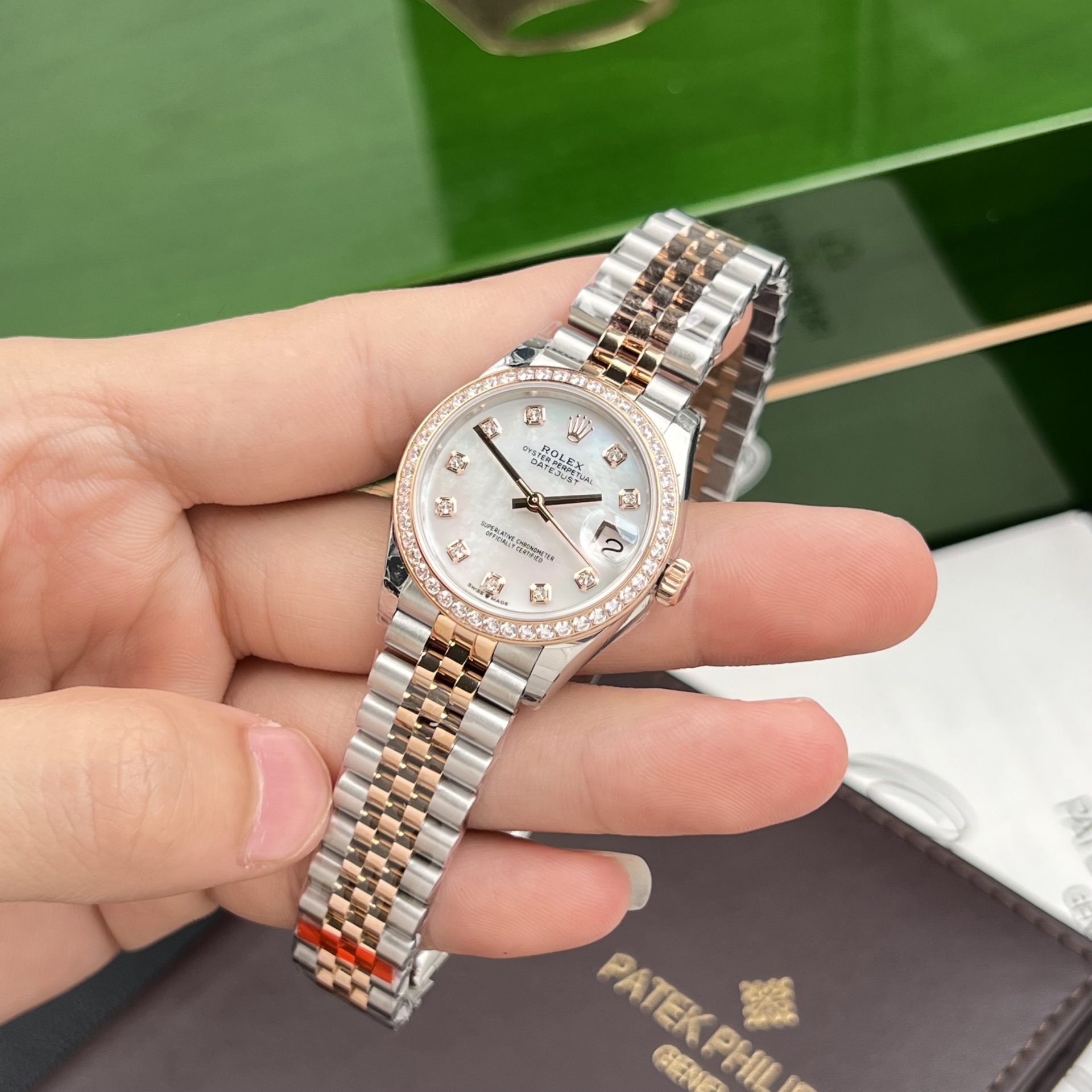 Rolex Replica Watch DateJust Mother Of Pearl Dial EW Factory 31mm