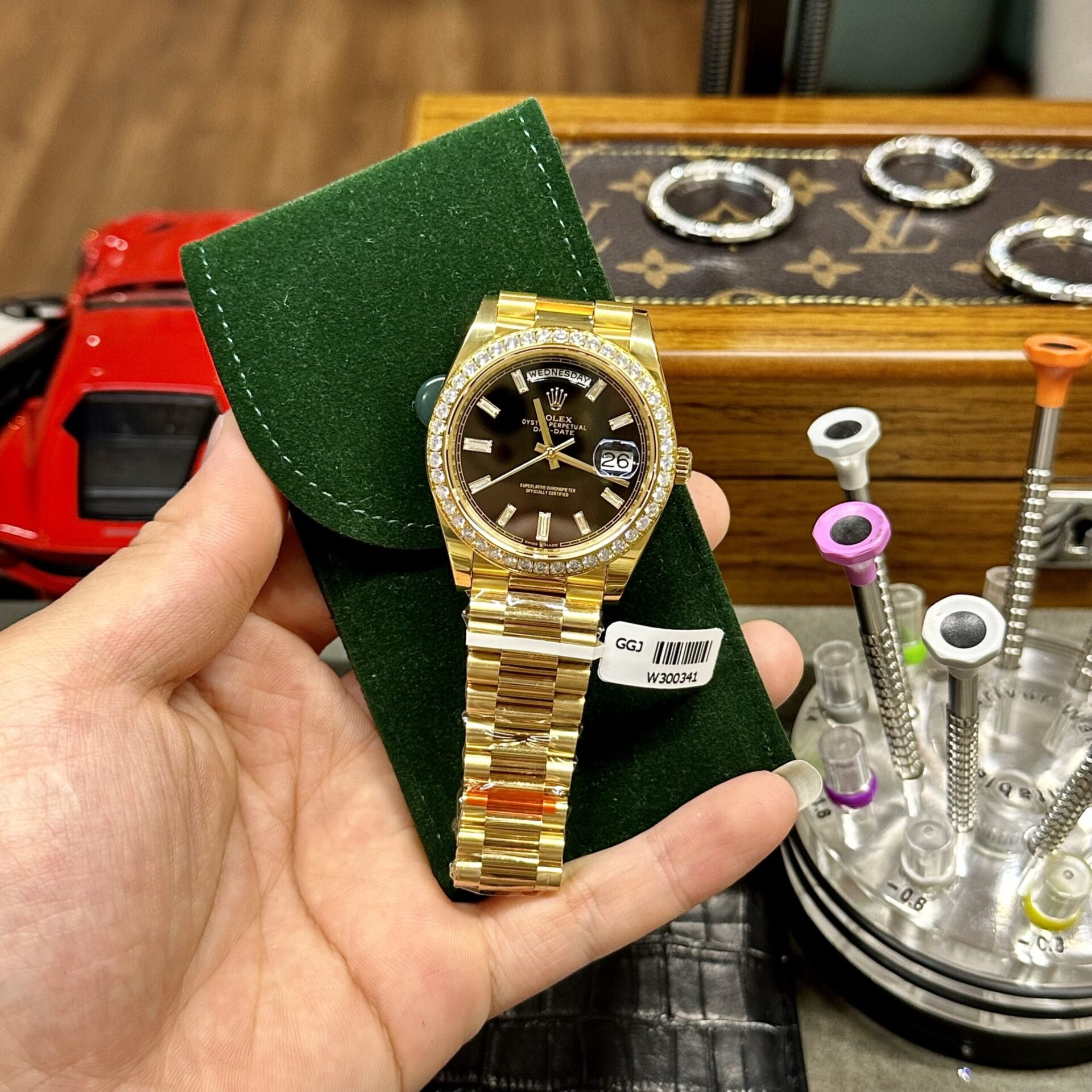 Rolex Day-Date Clone Watch Black Dial Moissanite Diamonds Custom 40mm