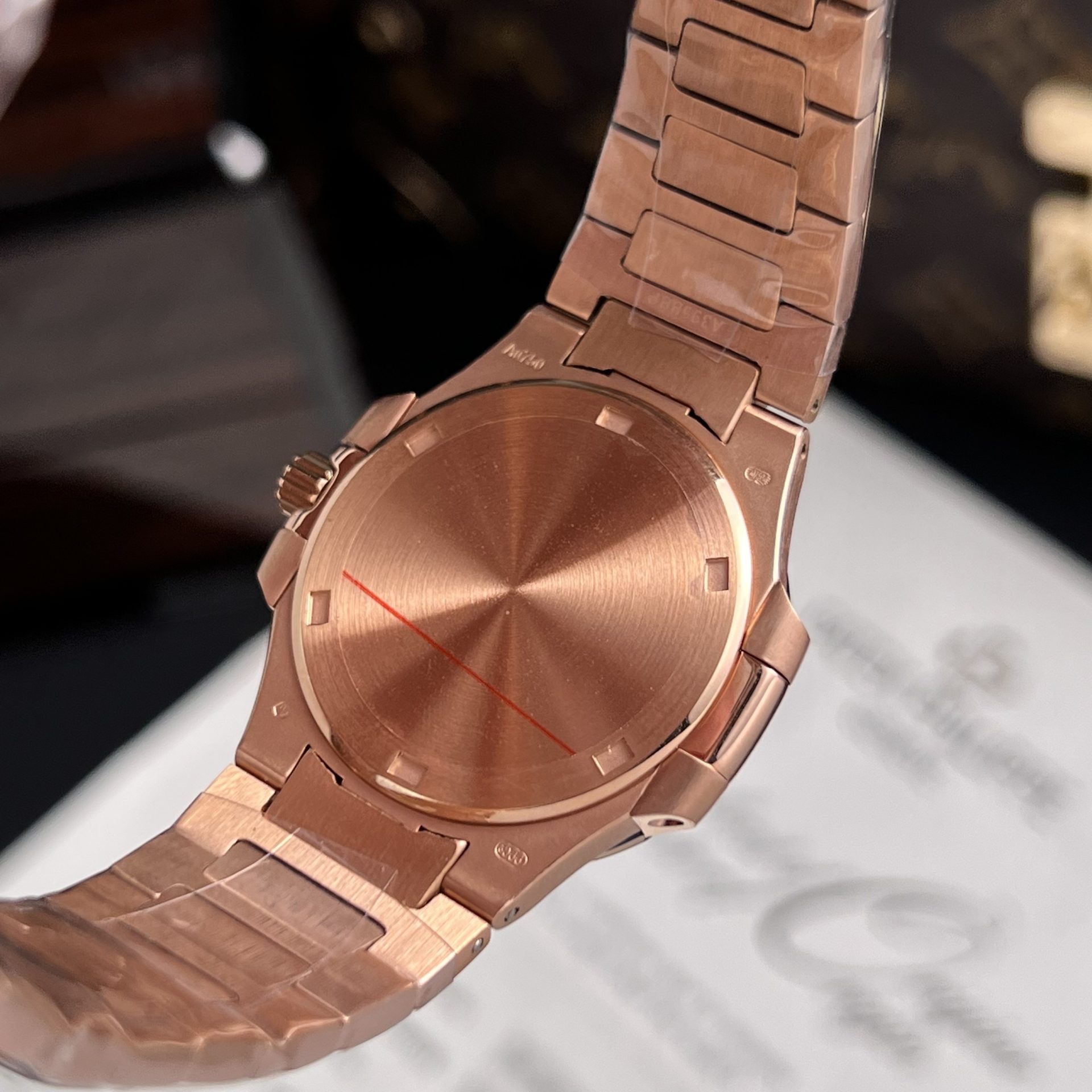 Patek Philippe Replica Watch Nautilus 7010 White Dial Womens GR Factory 32mm