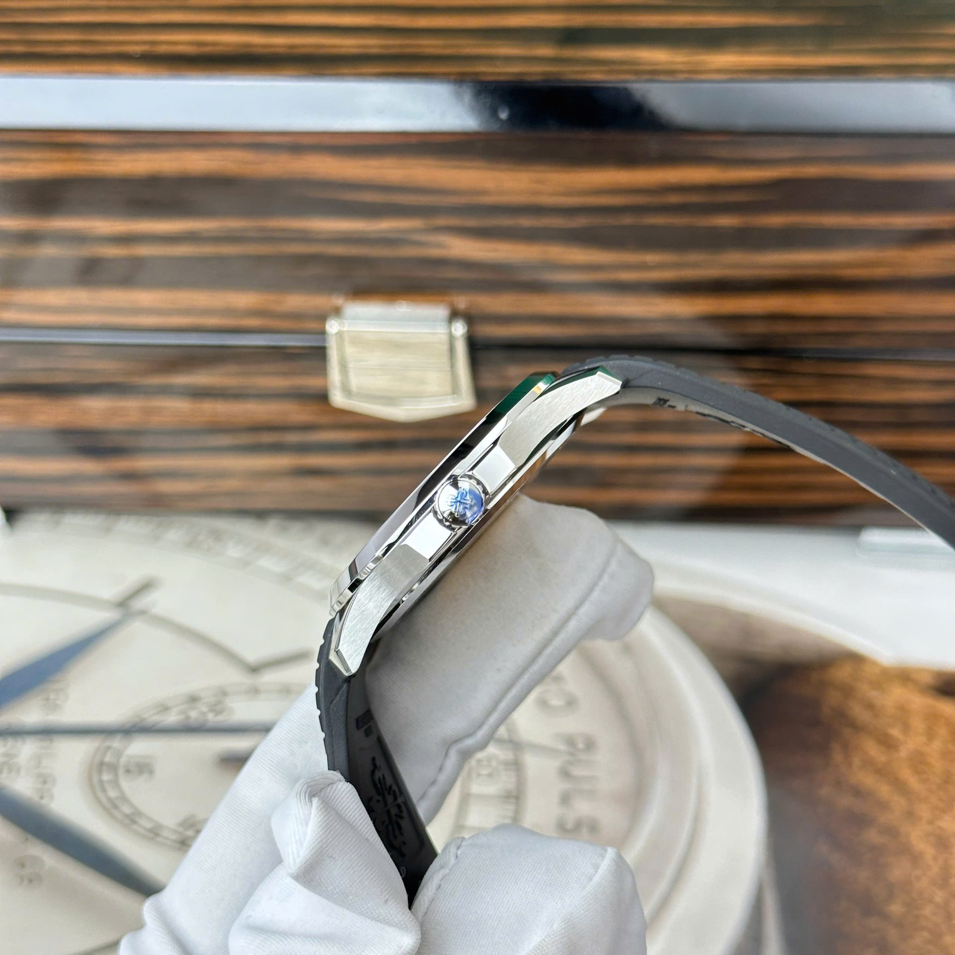 Patek Philippe Aquanaut 5167 Replica Watch Custom Like Auth VVIP 40mm