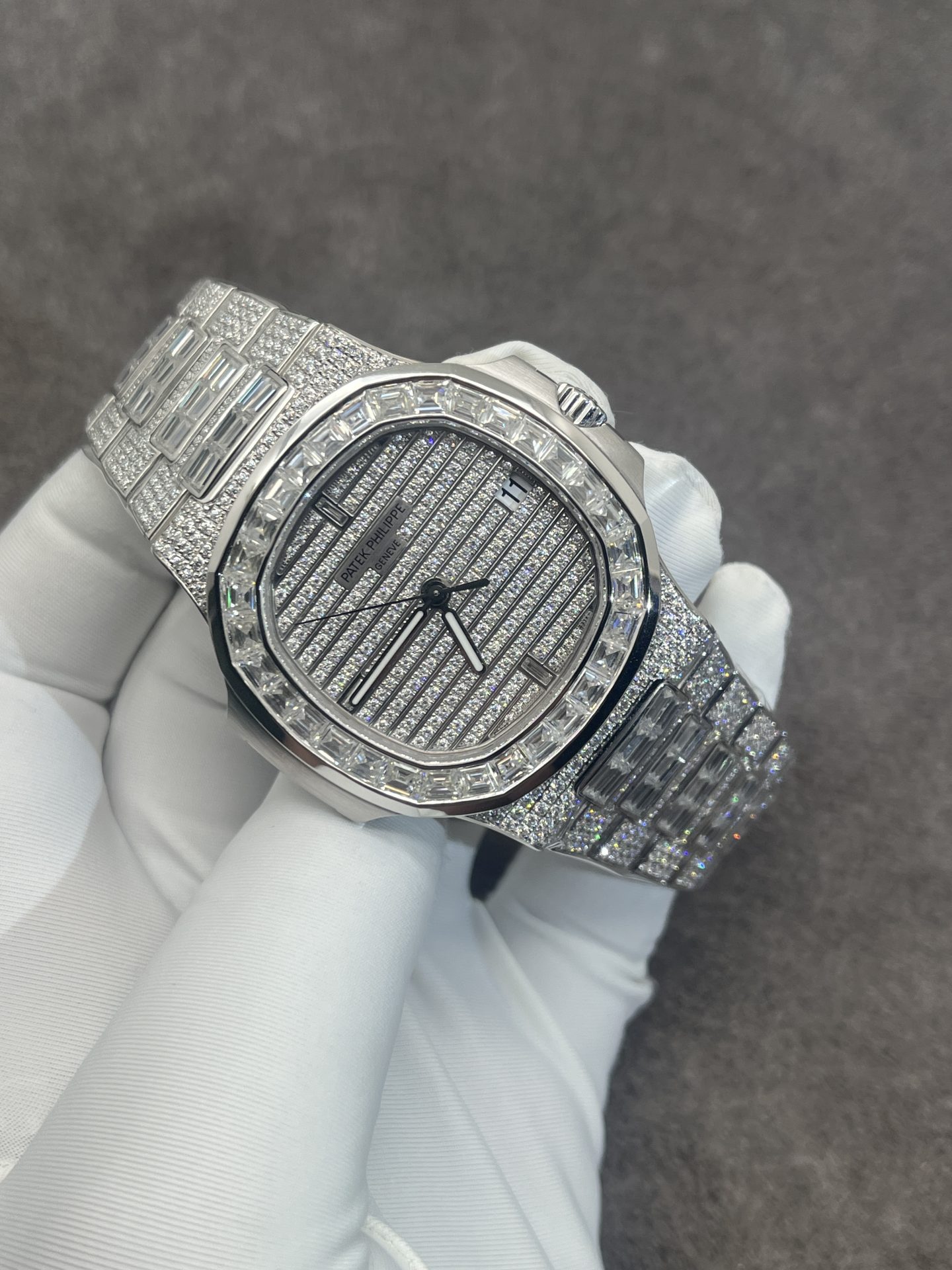 Patek Philippe Best Replica Watch Nautilus 5719 Custom CVD Diamond And White Gold 40mm