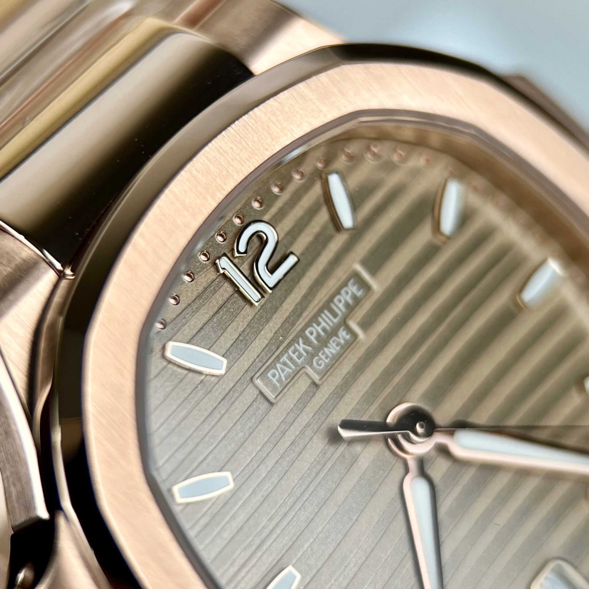 Patek Philippe Best Replica Watches Nautilus 7118 Gold Wrapped 3K Factory 35.2mm