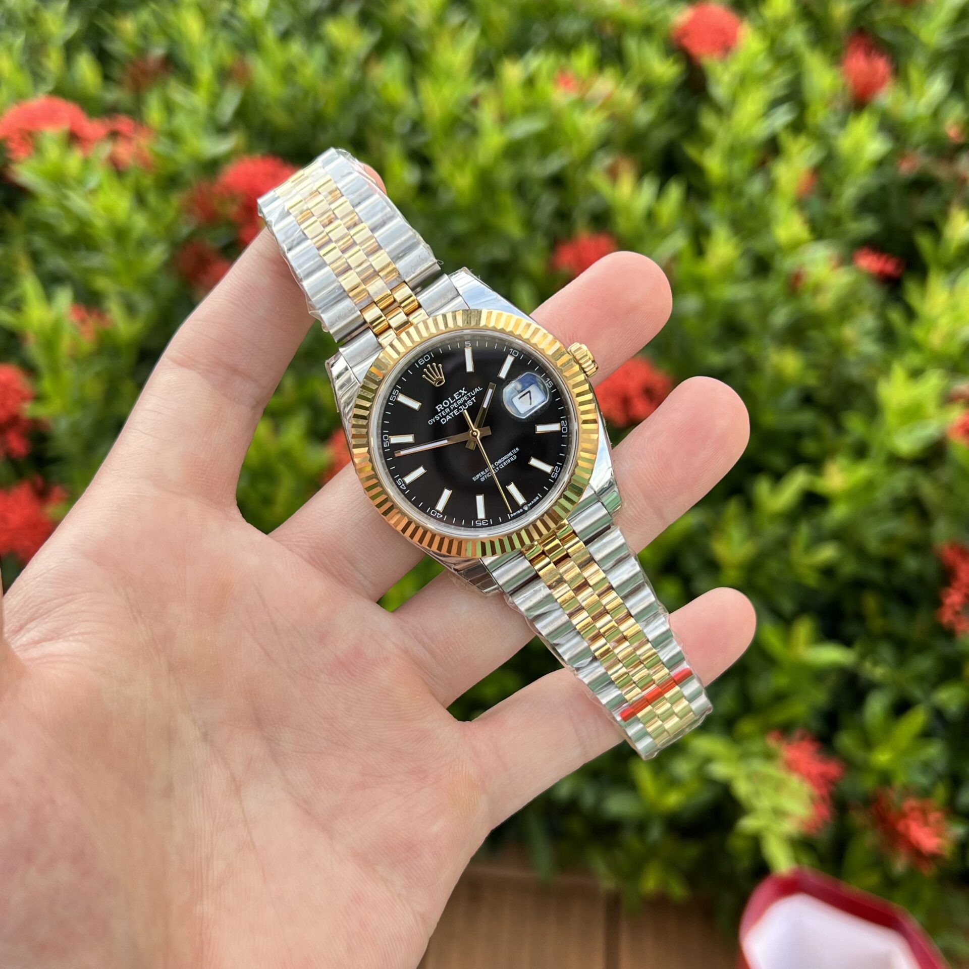 Rolex DateJust Replica 1:1 Watch Demi Black Dial EW Factory 41mm