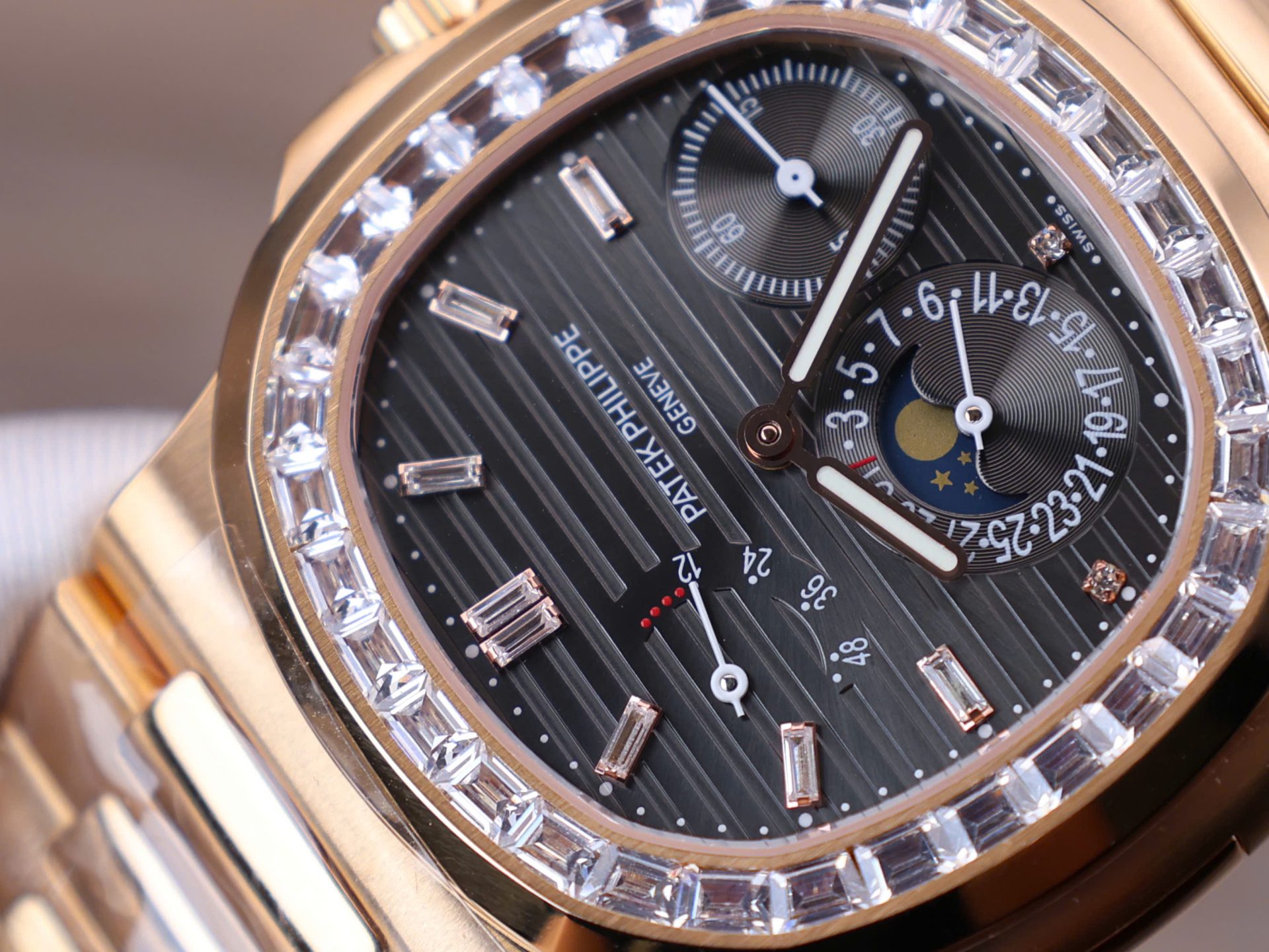 Patek Philippe Nautilus 5724R Replica Watch Custom Gold Wrapped GR Factory 40mm