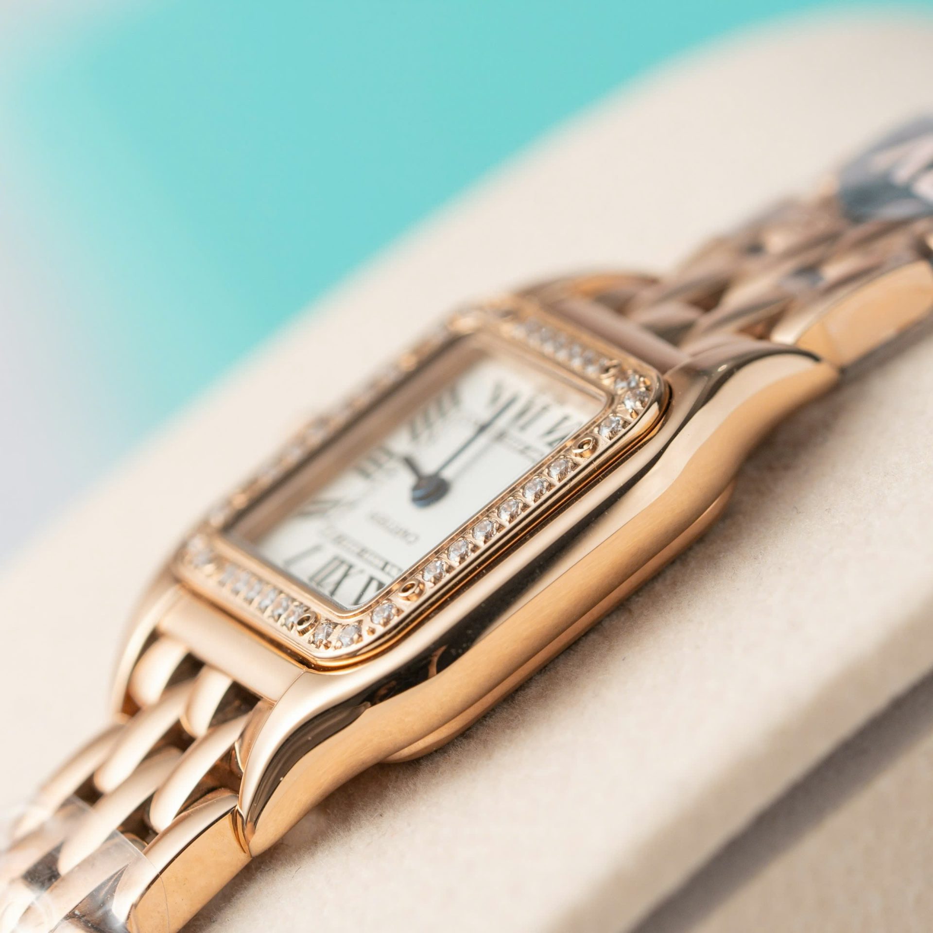 Cartier Panthere Replica Watch Rose Gold With Diamond Bezel 22mm