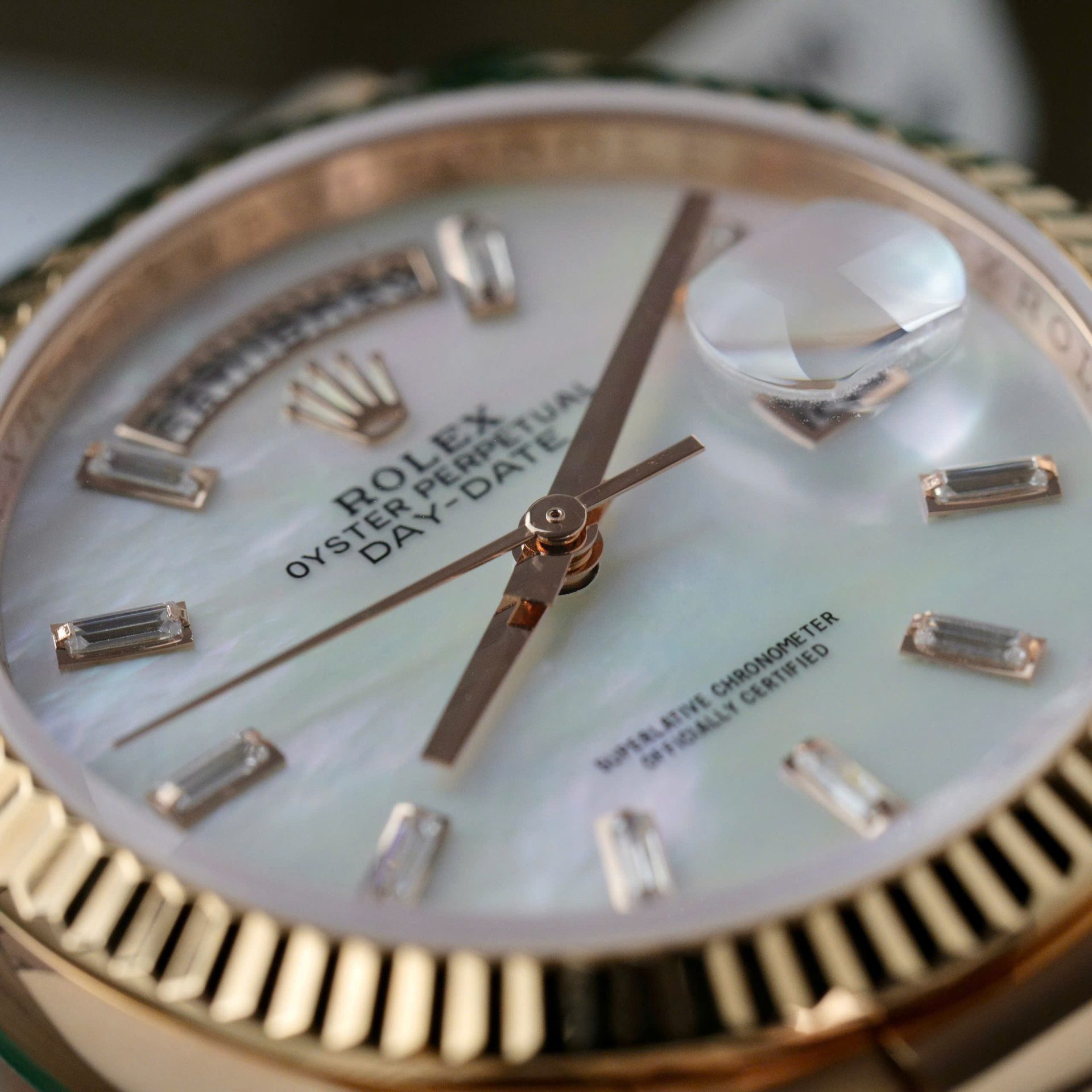 Rolex Day-Date Dial Mother Of Pearl Best Replica Watch Custom Gold Wrapped 36mm