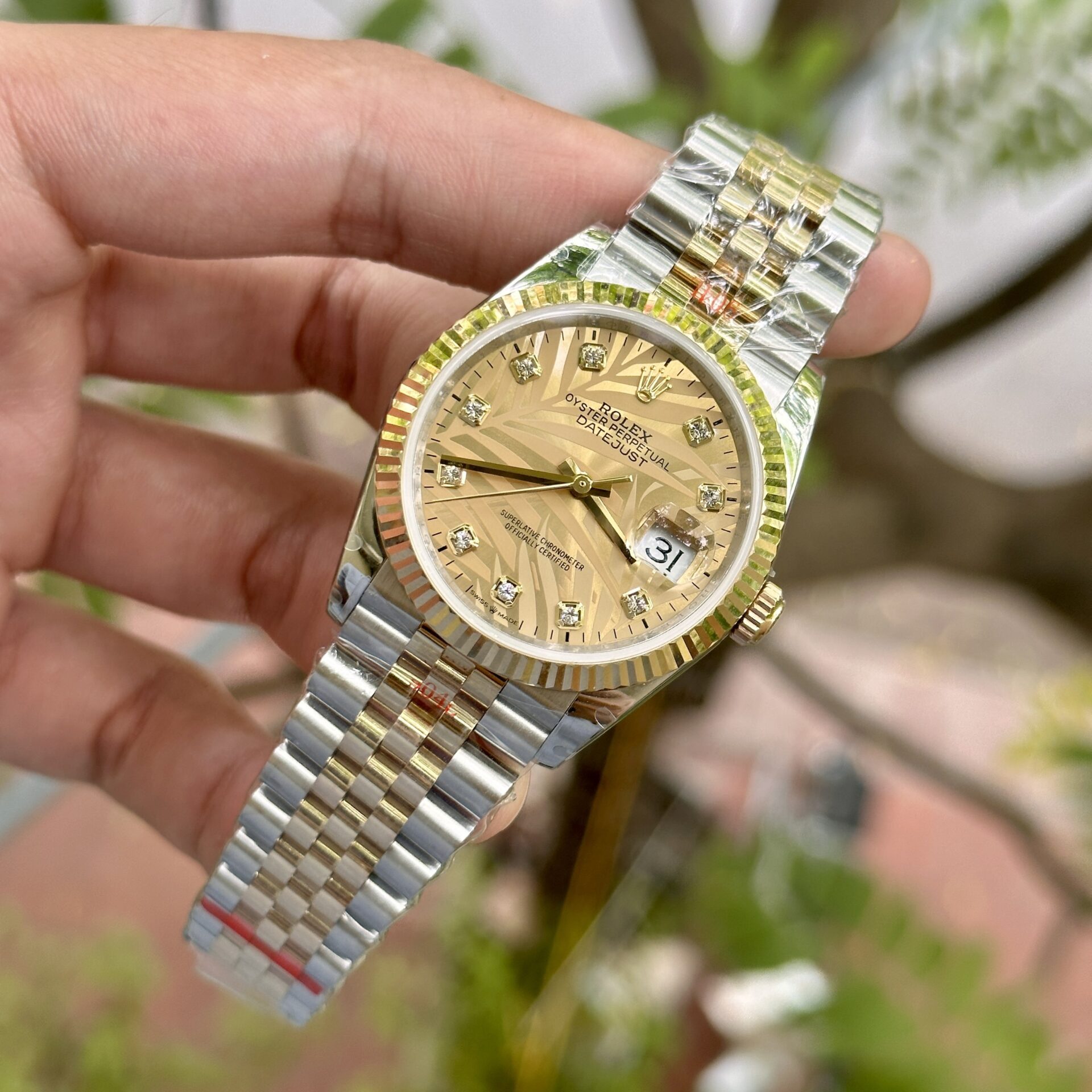 Rolex DateJust 18K Gold Wrapped Replica Watch Palm Leaf Dial GM 36mm