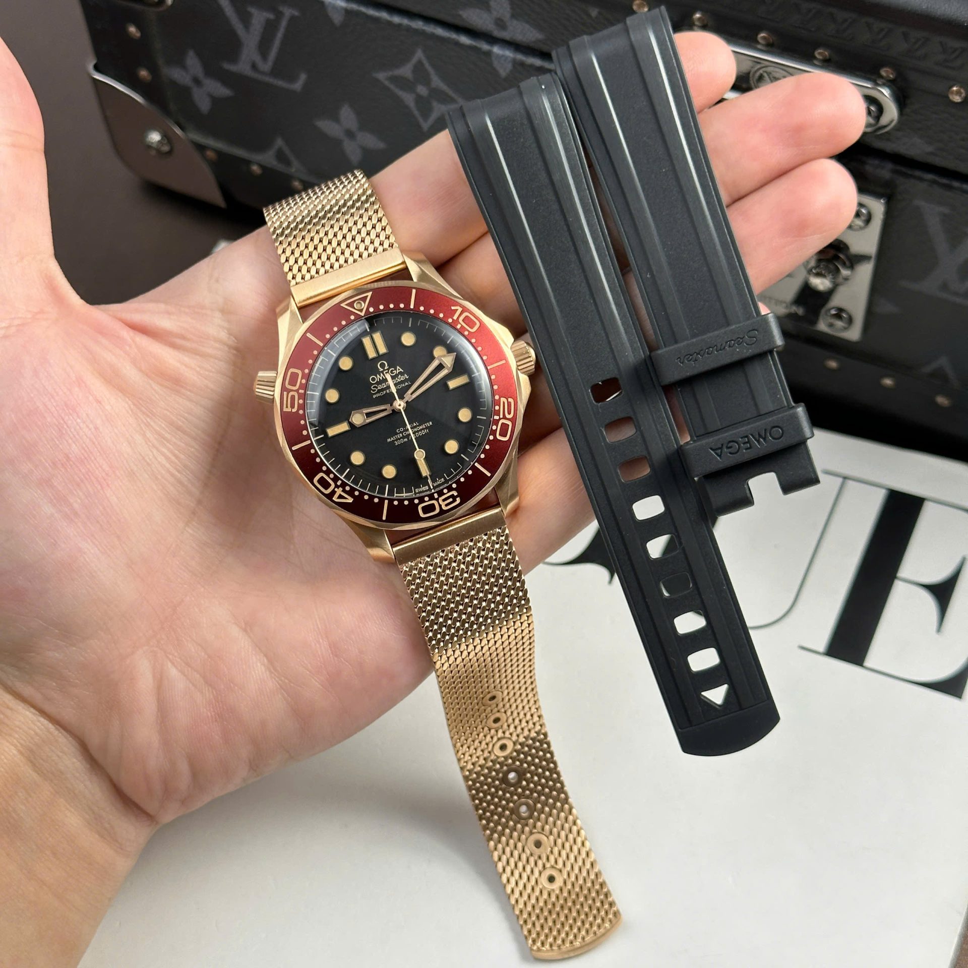 Omega Best Replica Watch Seamaster Diver 300M Bronze Gold VS Factory 42mm
