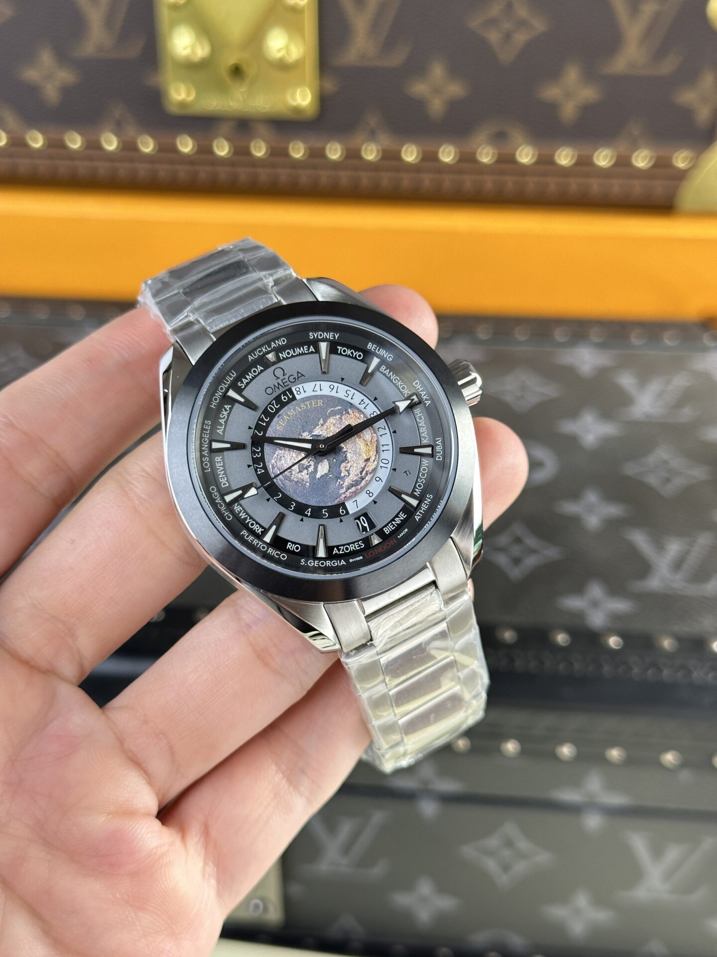 Omega Best Replica Watch Seamaster Aqua Terra Gray Dial 43mm