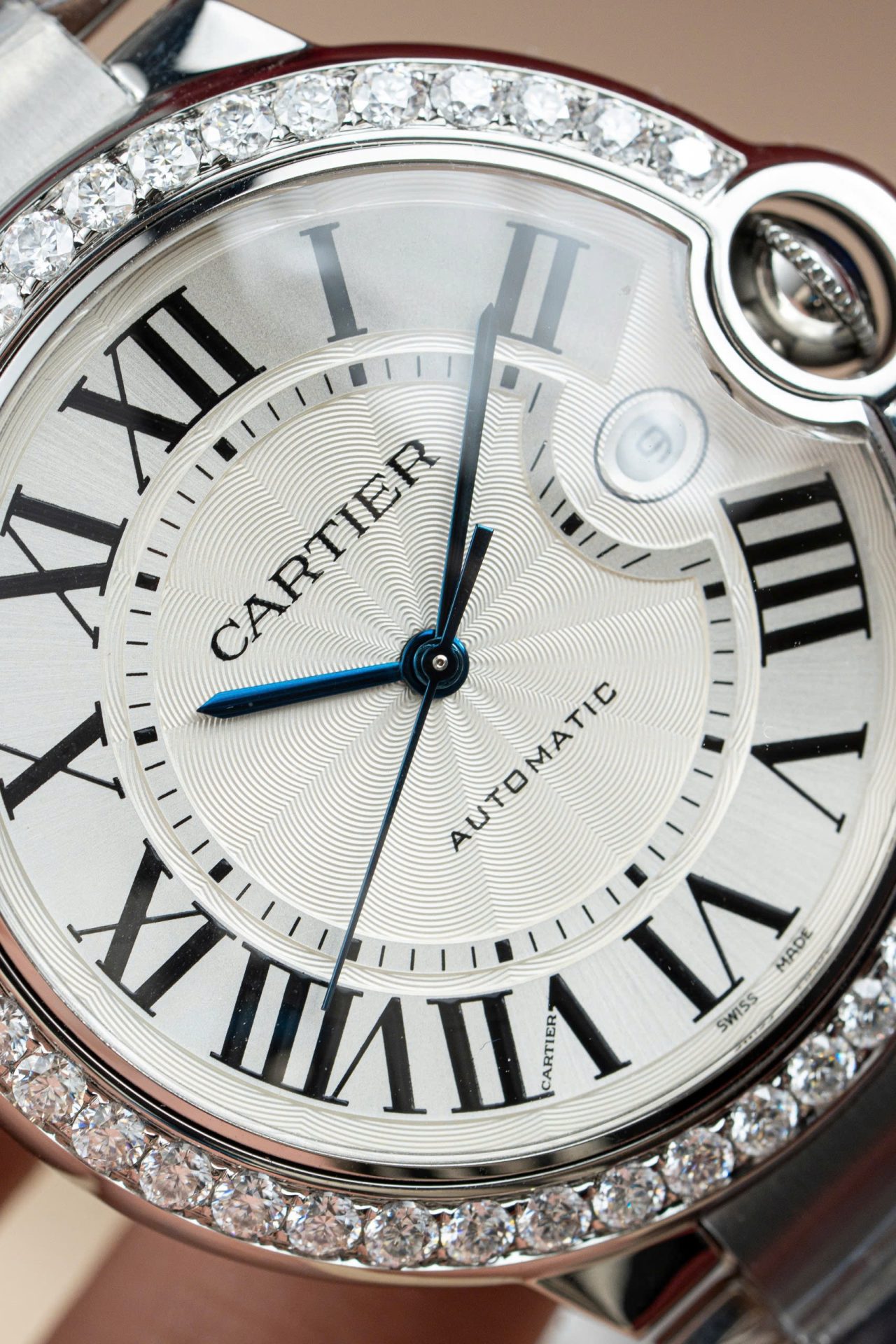 Cartier Ballon Bleu WE9009Z3 White Dial Replica Watch Bezel Diamond Moissanite AF Factory 42mm