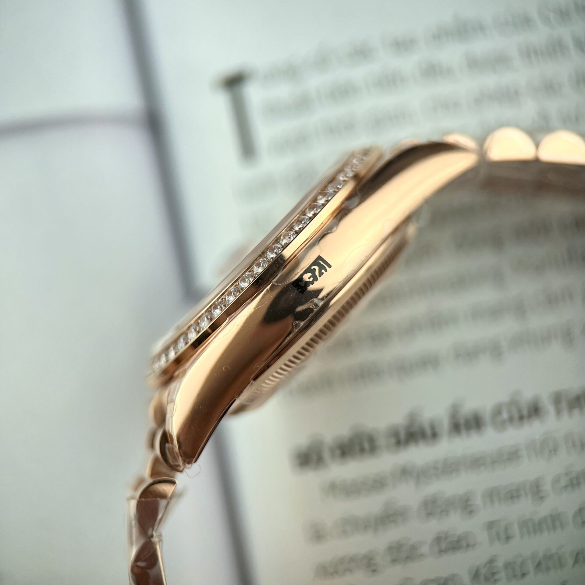 Rolex Clone Watch Day-Date Pink Dial President Strap EW Factory 31mm