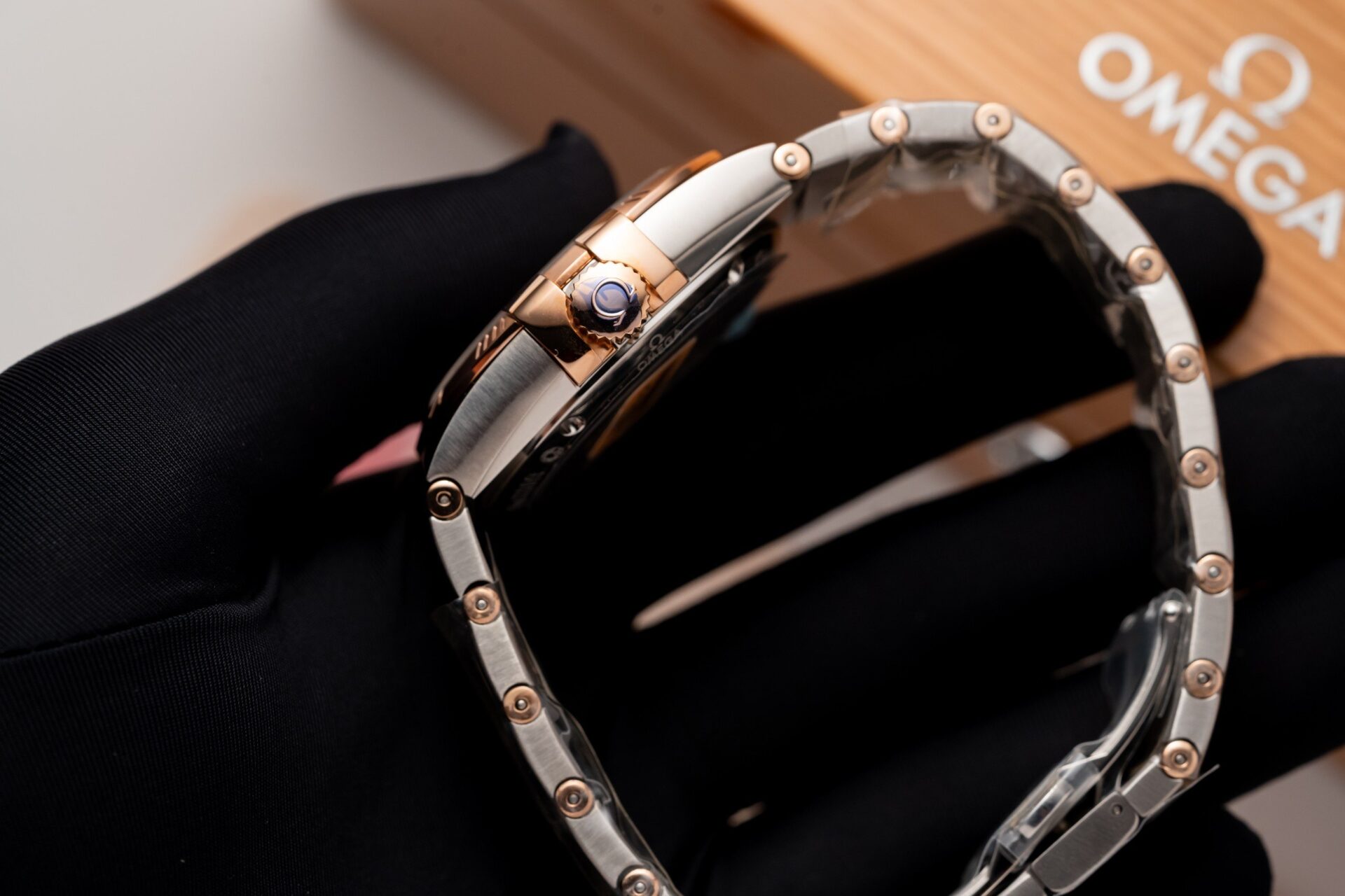 Omega Constellation Brown Dial Replica Watch VS Factory 38mm