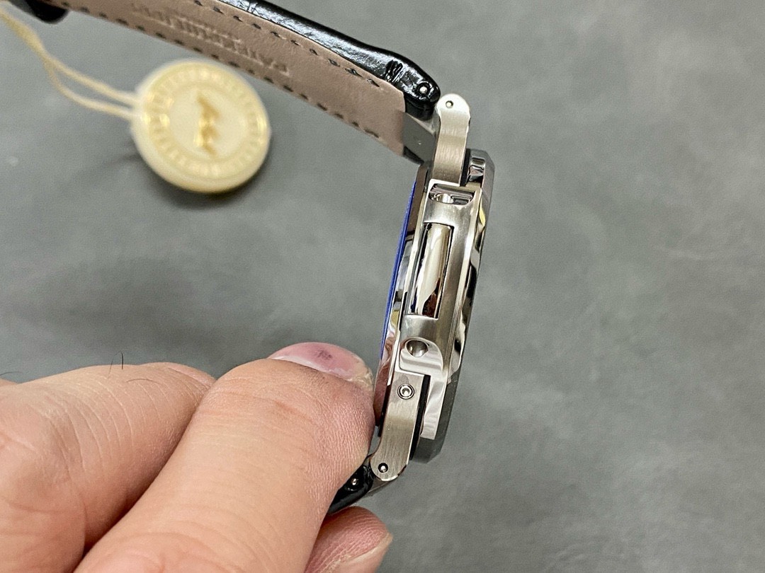 Patek Philippe Best Replica Watch Nautilus 5712 Gray Dial Leather Strap PPF 40mm