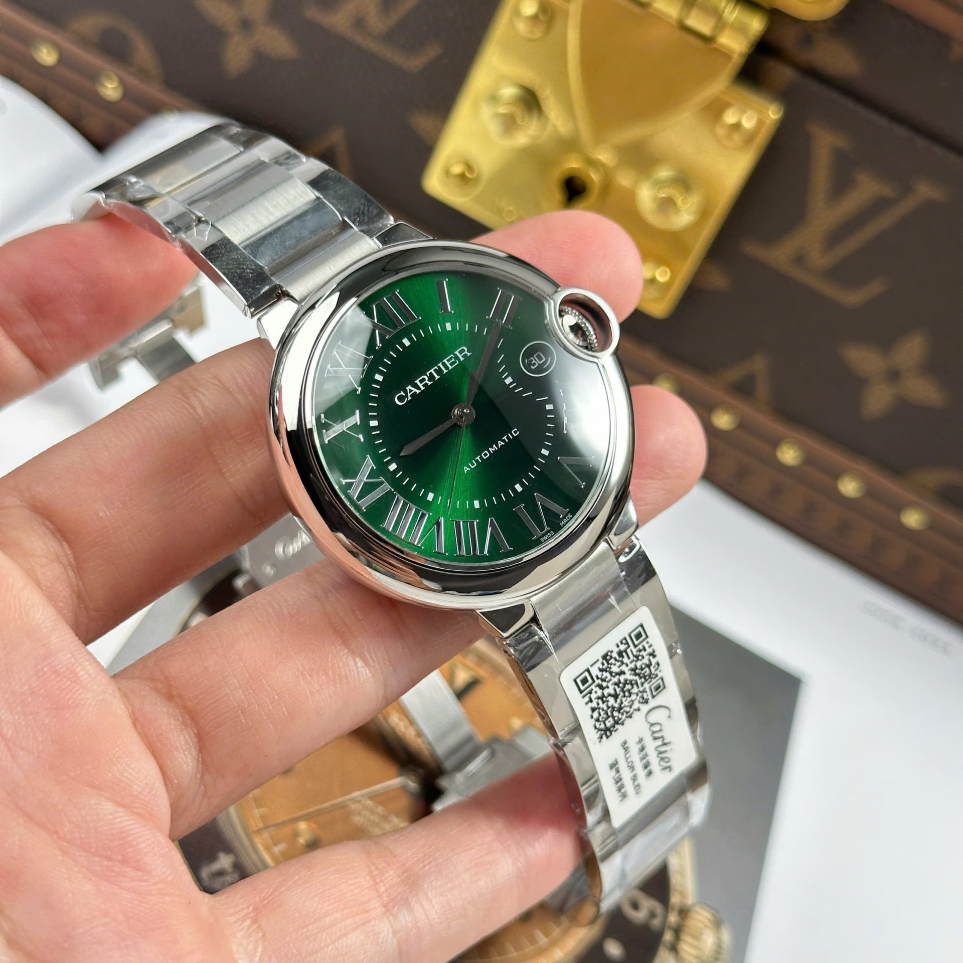 Cartier Ballon Bleu Best Replica Watch Green Dial Metal Wire AF Factory 40mm