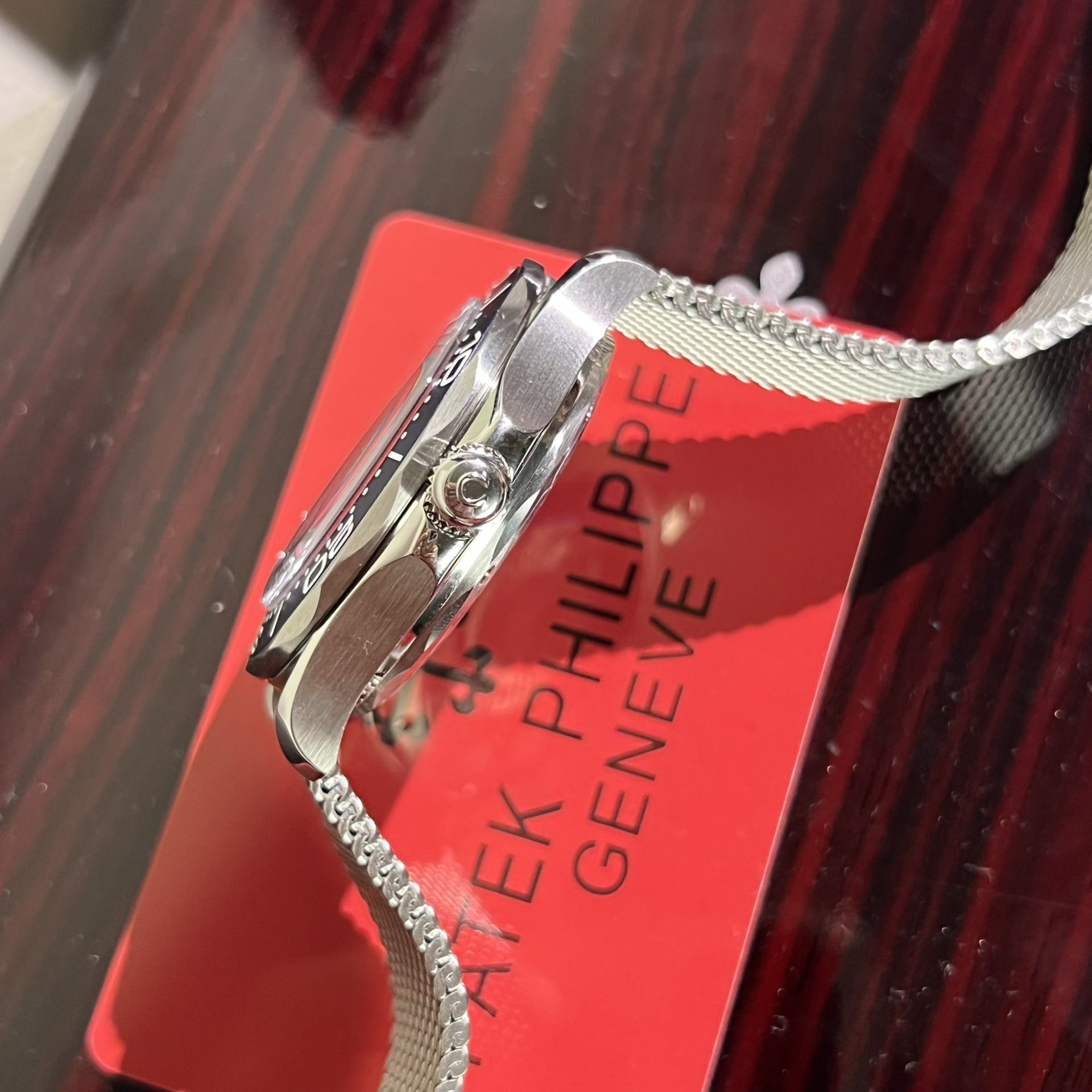 Omega Replica Watch Seamaster James Bond VS Factory 42mm