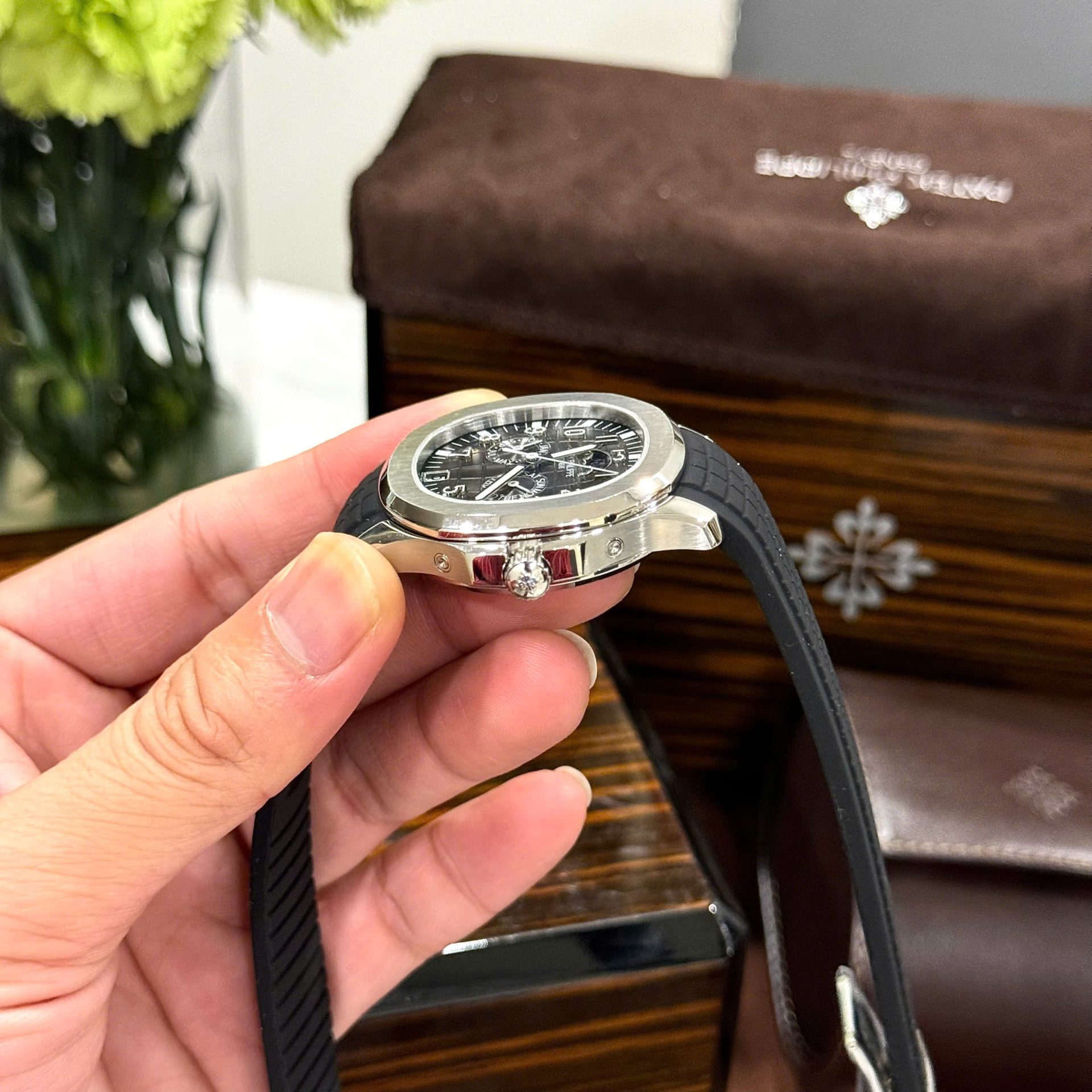 Patek Philippe Aquanaut 5261G Gray Dial Best Replica Watch Automatic Movement 40mm