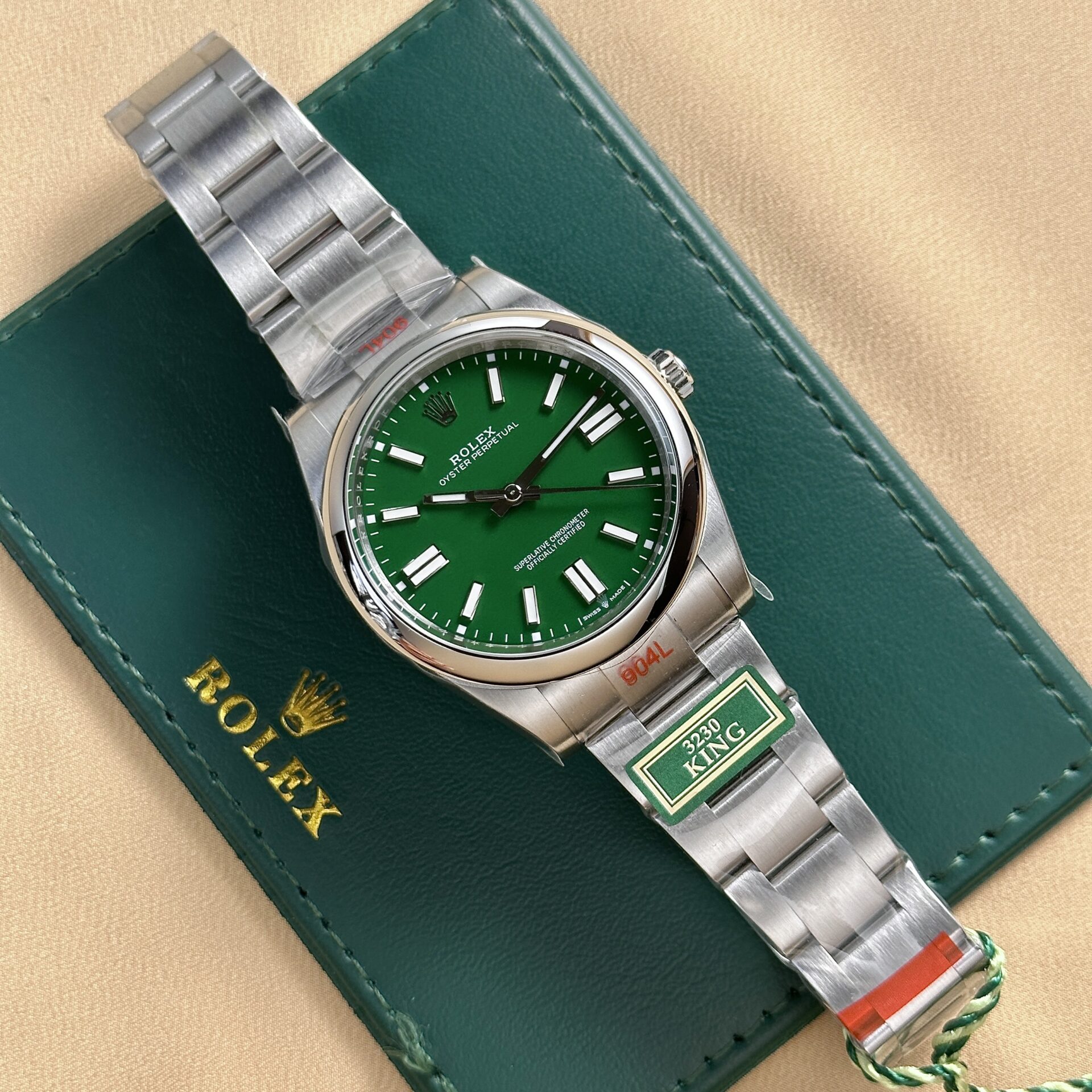 Rolex Oyster Perpetual 124300 Green Dial Replica Watch 41mm