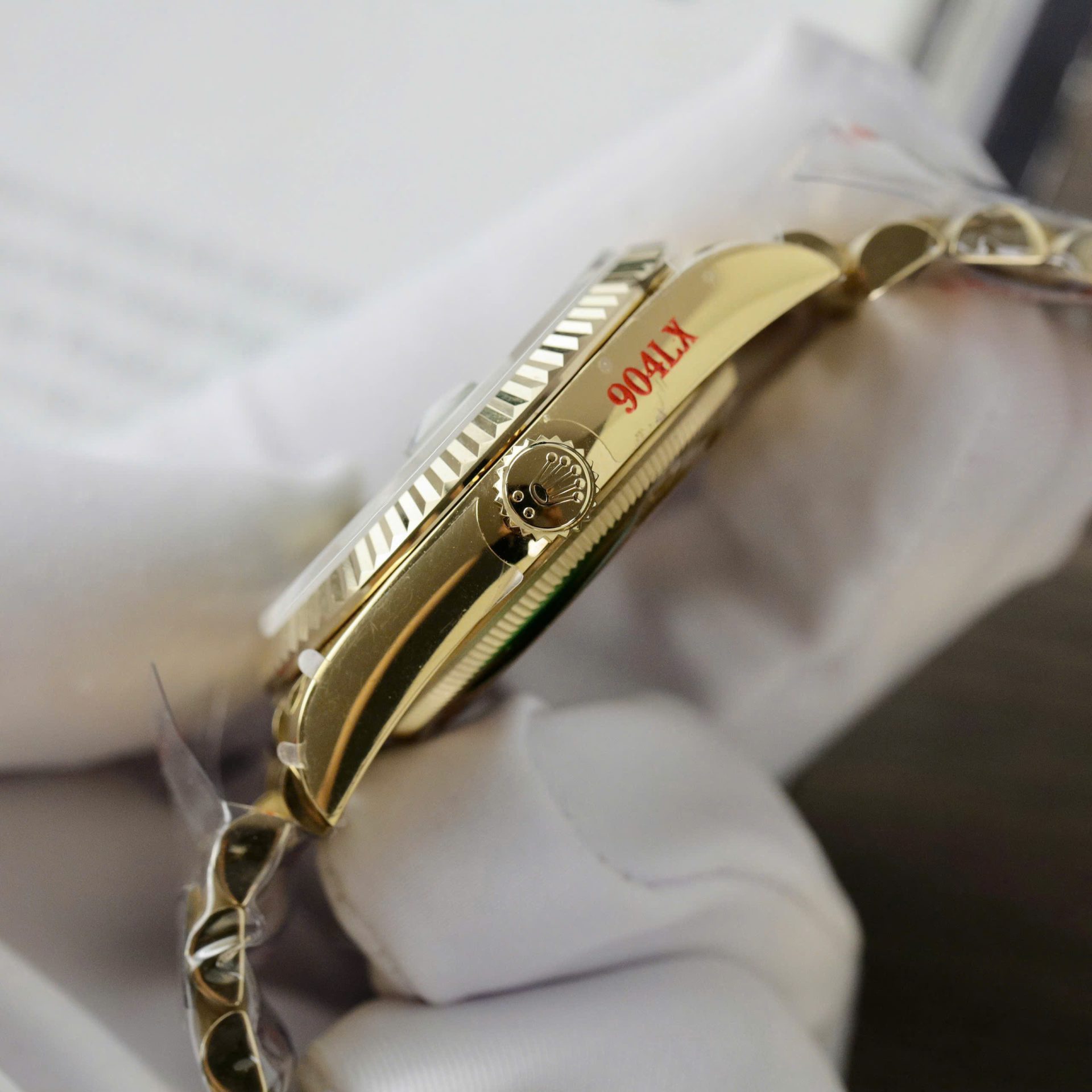 Rolex Day-Date 128238 Replica Watch Yellow Dial Weight 158gram QF Factory 36mm