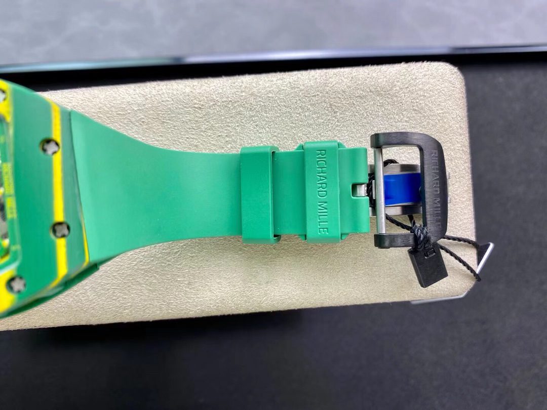 Richard Mille Replica Watch RM59-01 Yohan Blake Tourbillon Carbon Green 43x50mm