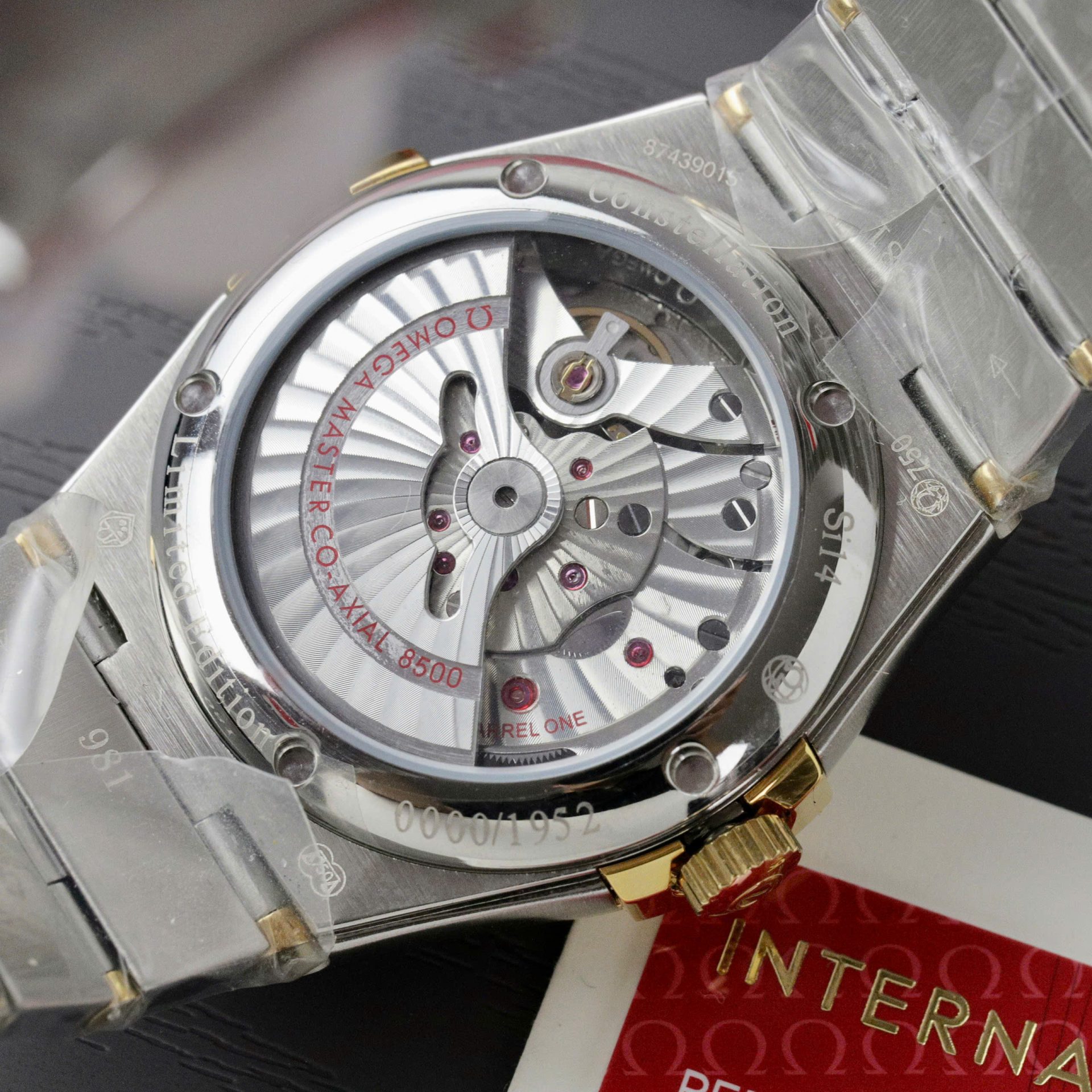 Omega Constellation Co-Axial Fake Watch Metal Wire 38mm