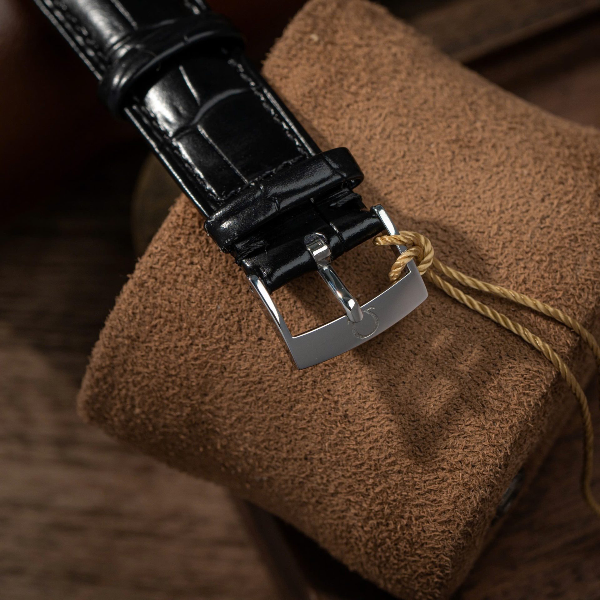 Omega De Ville Prestige Power Reserve Replica 11 Watches White Dial Leather Strap 39.5mm