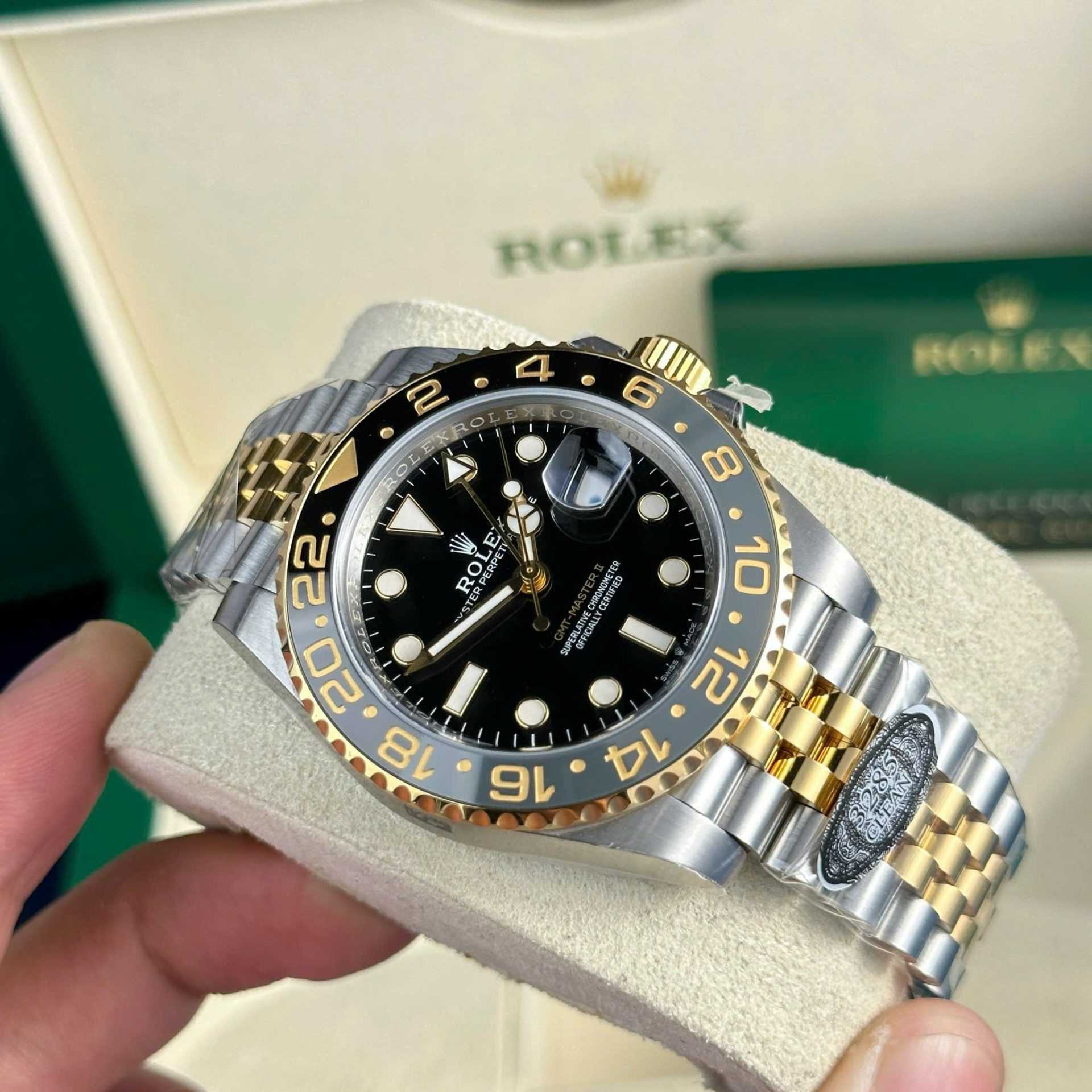 Rolex Replica Watch GMT-Master II 126713GRNR Black Dial Clean Factory 41mm