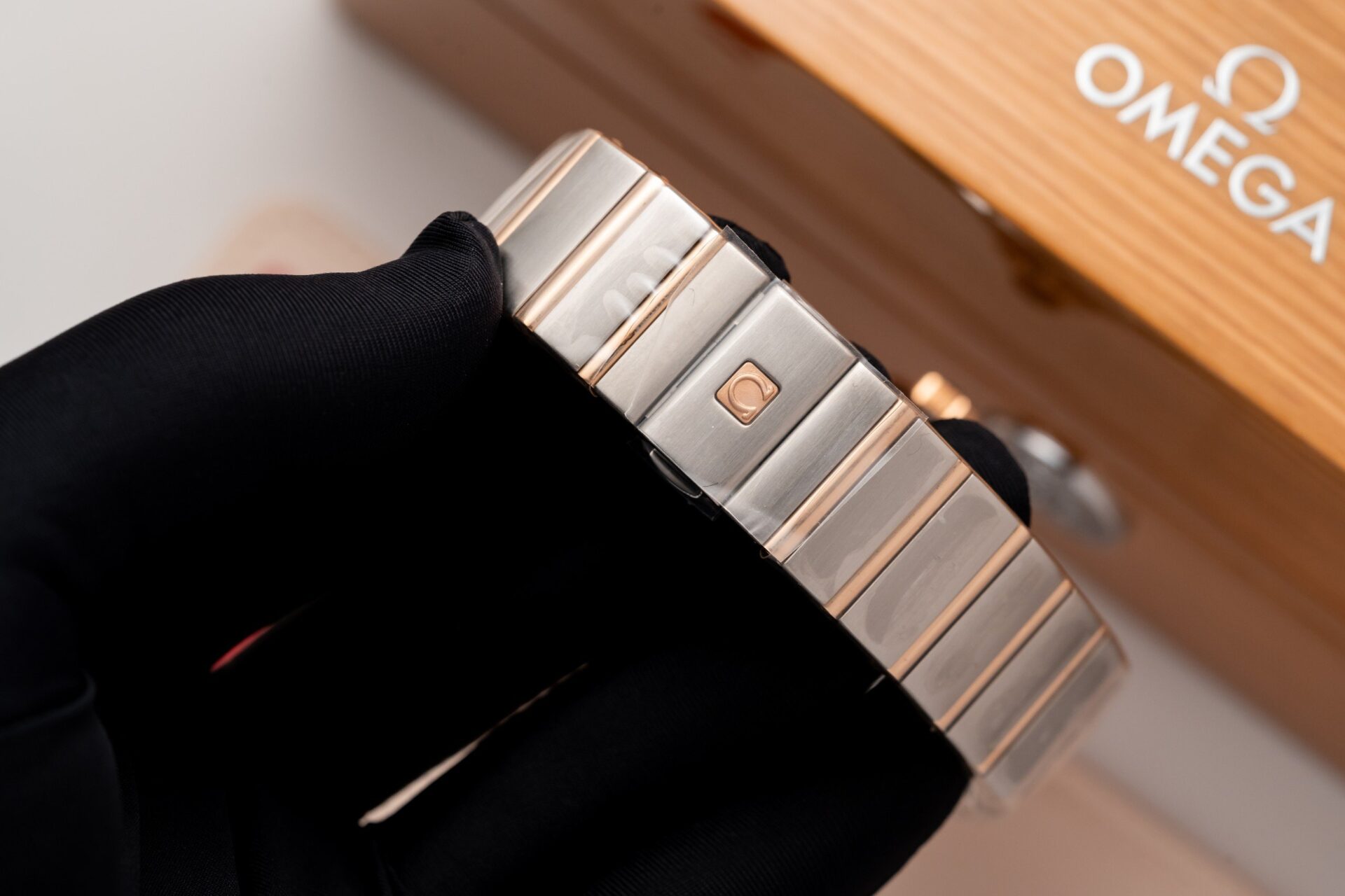 Omega Constellation Brown Dial Replica Watch VS Factory 38mm