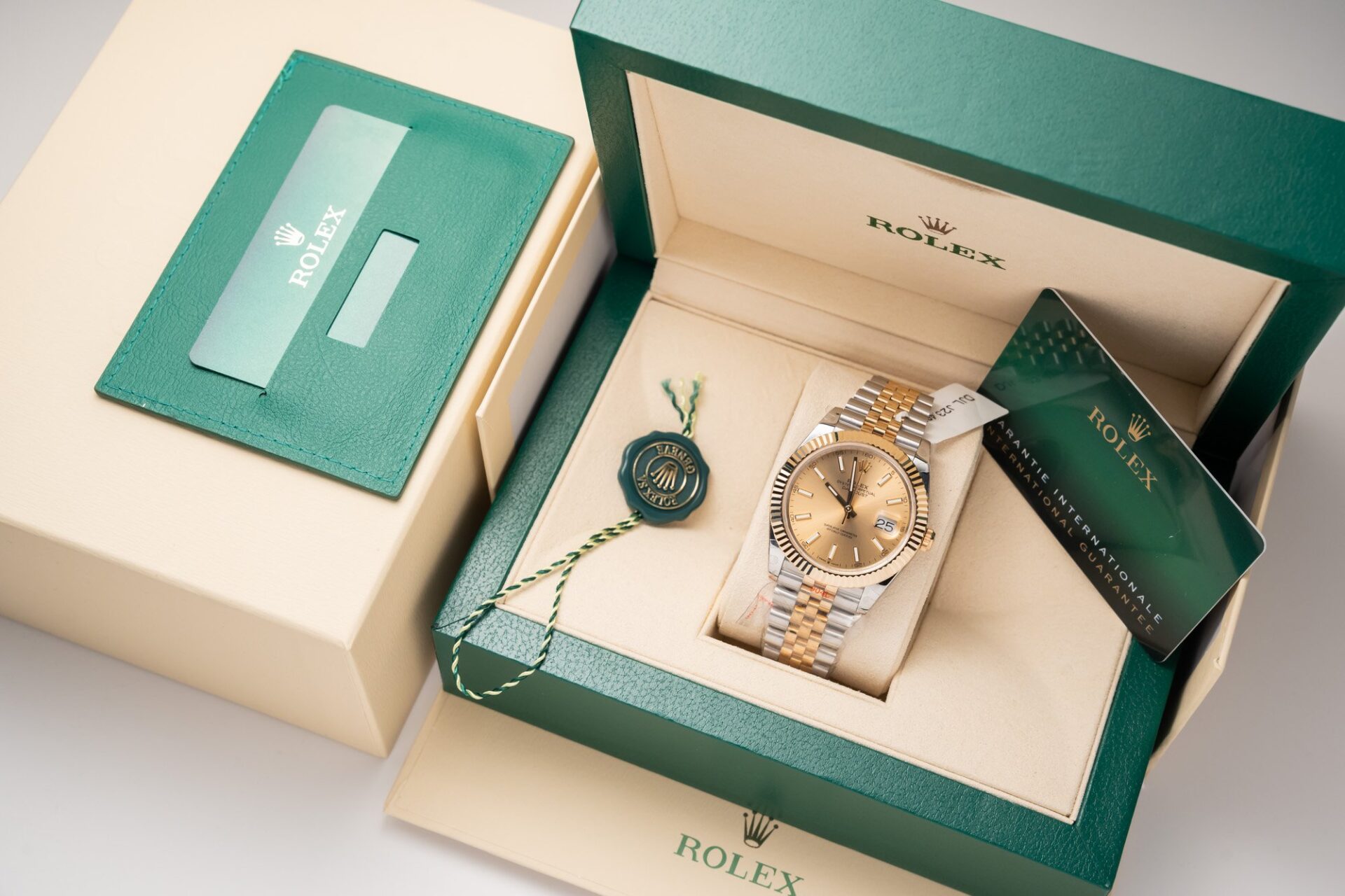 Rolex DateJust Replica Watch Jubilee Strap Gold Wrapped GM Factory 41mm