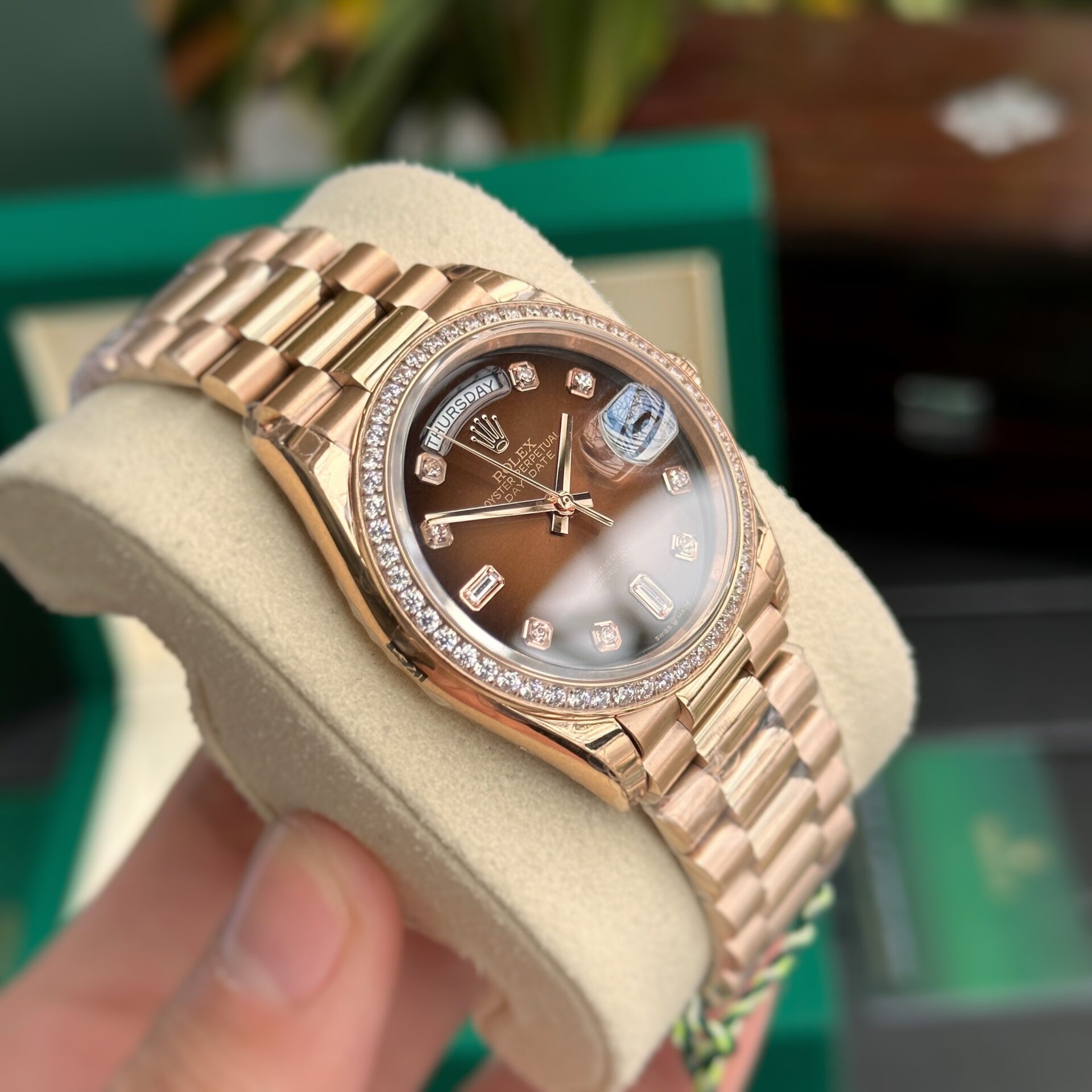 Rolex Day-Date Fake Watch Dial Chocolate EW Factory 36mm