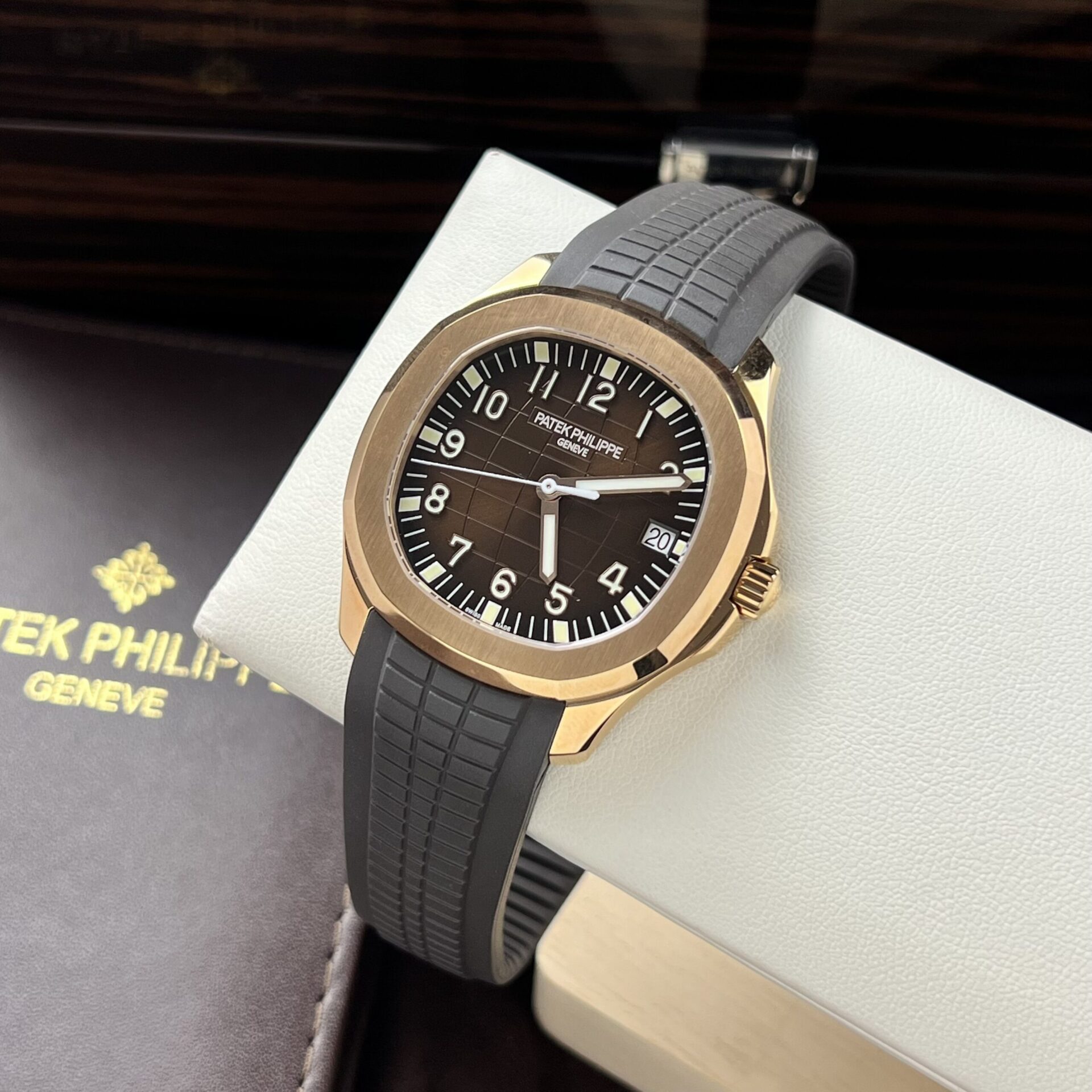 Patek Philippe Replica Watch Aquanaut 5167R Bown Dial 3K Factory 40mm