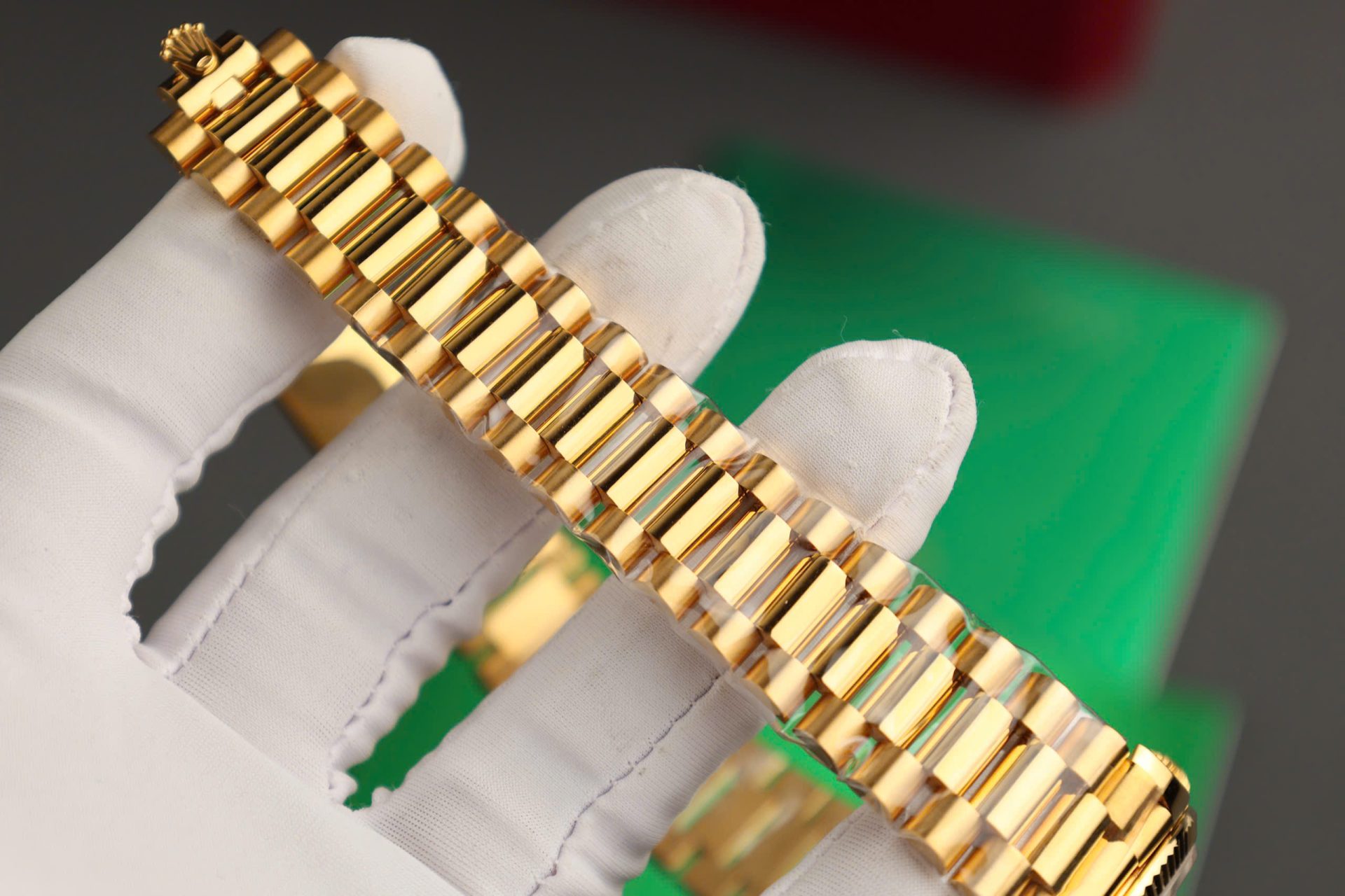 Rolex Day-Date Replica Watch Dial Mother Of Pearl Custom Gold Wrapped 36mm