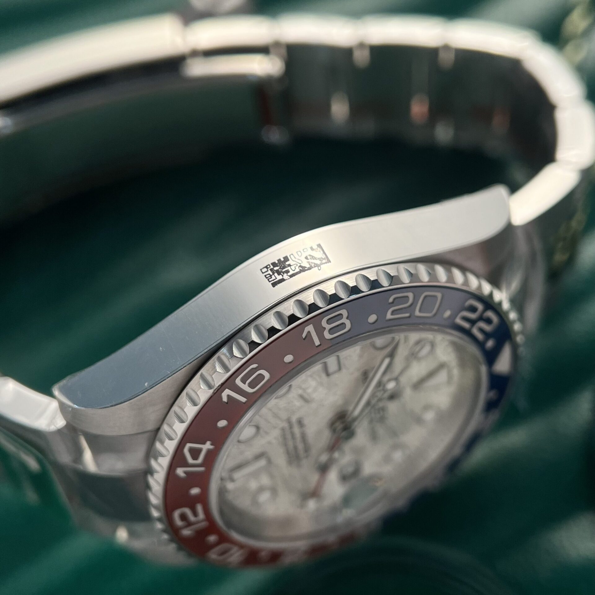 Rolex Replica Watch GMT-Master II 126719BLRO Meteorite Dial 40mm