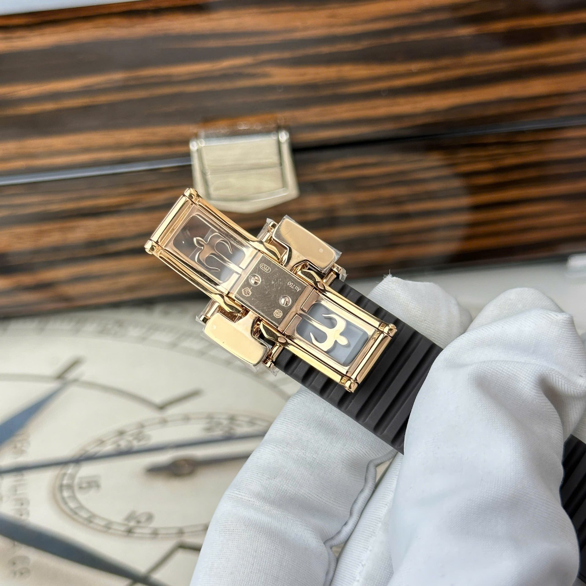 Patek Philippe Aquanaut 5167R Best Replica Watch Custom Like Auth 40mm