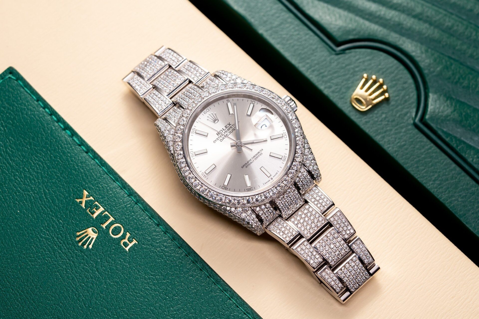 Rolex Datejust 126334 Best Replica Watch With Full Diamond Moissanite 41mm