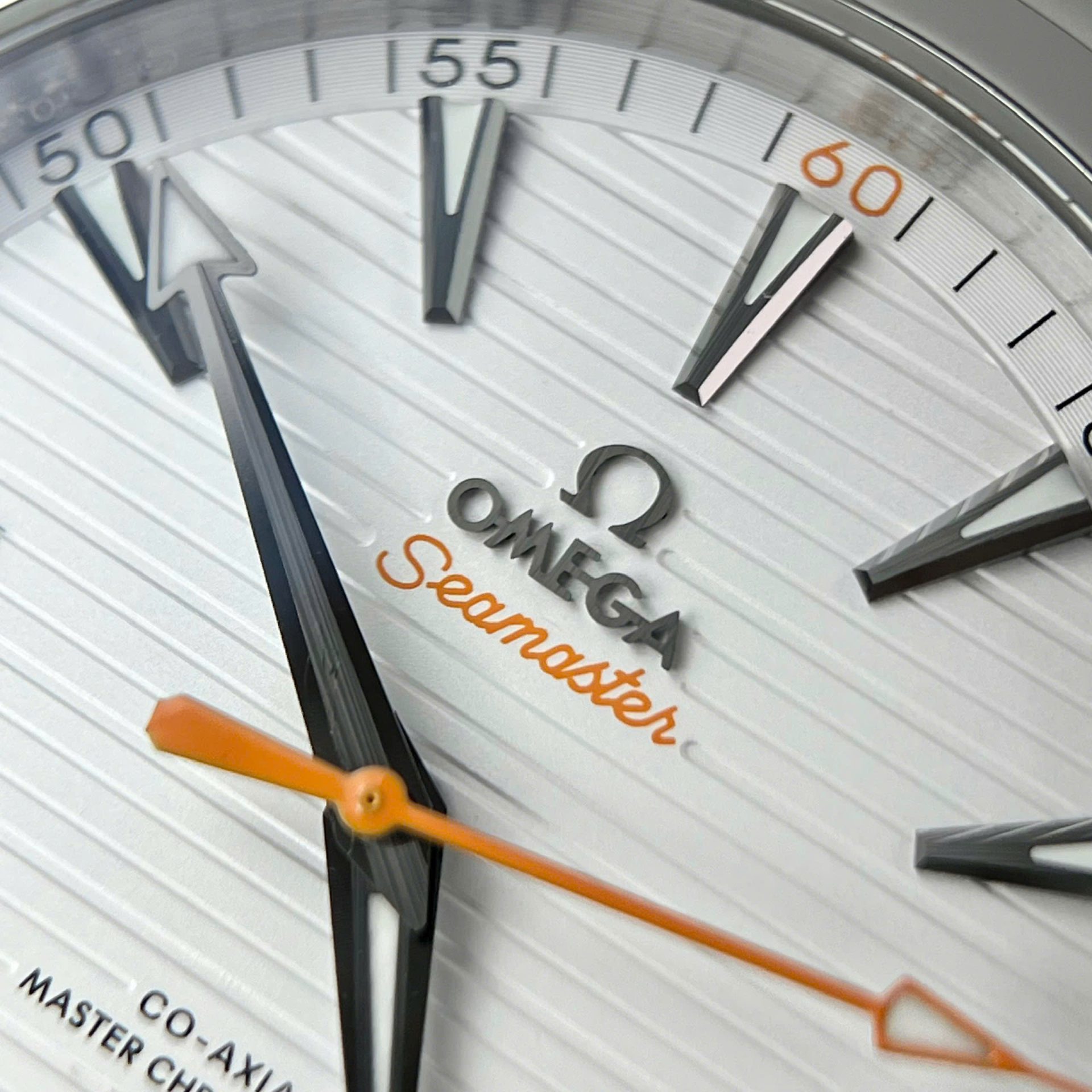 Omega Seamaster Best Replica Watches White Dial VS Factory 40mm