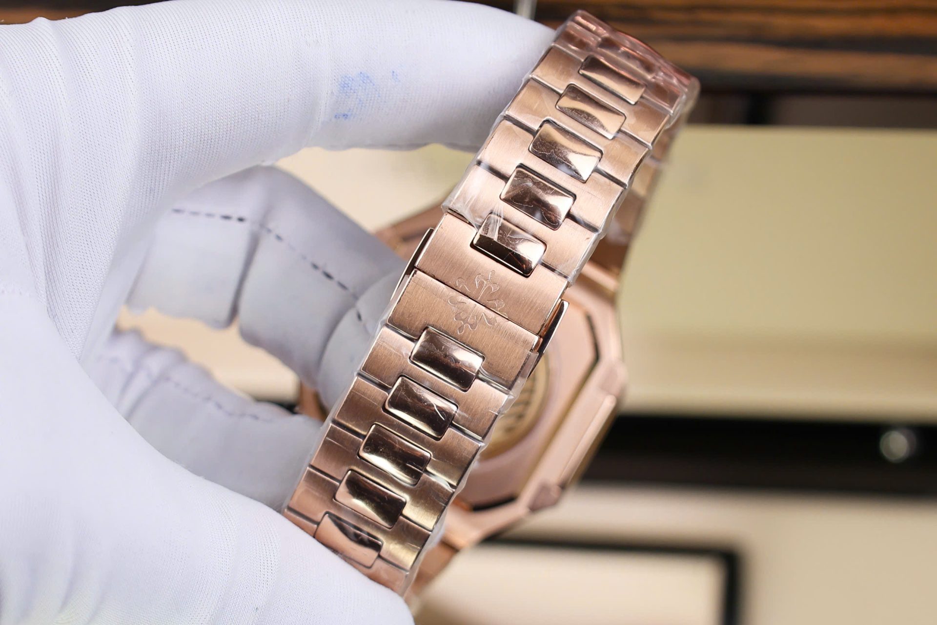 Patek Philippe Cubitus 5821 Rose Gold Replica Watch Dial Chocolate 45mm