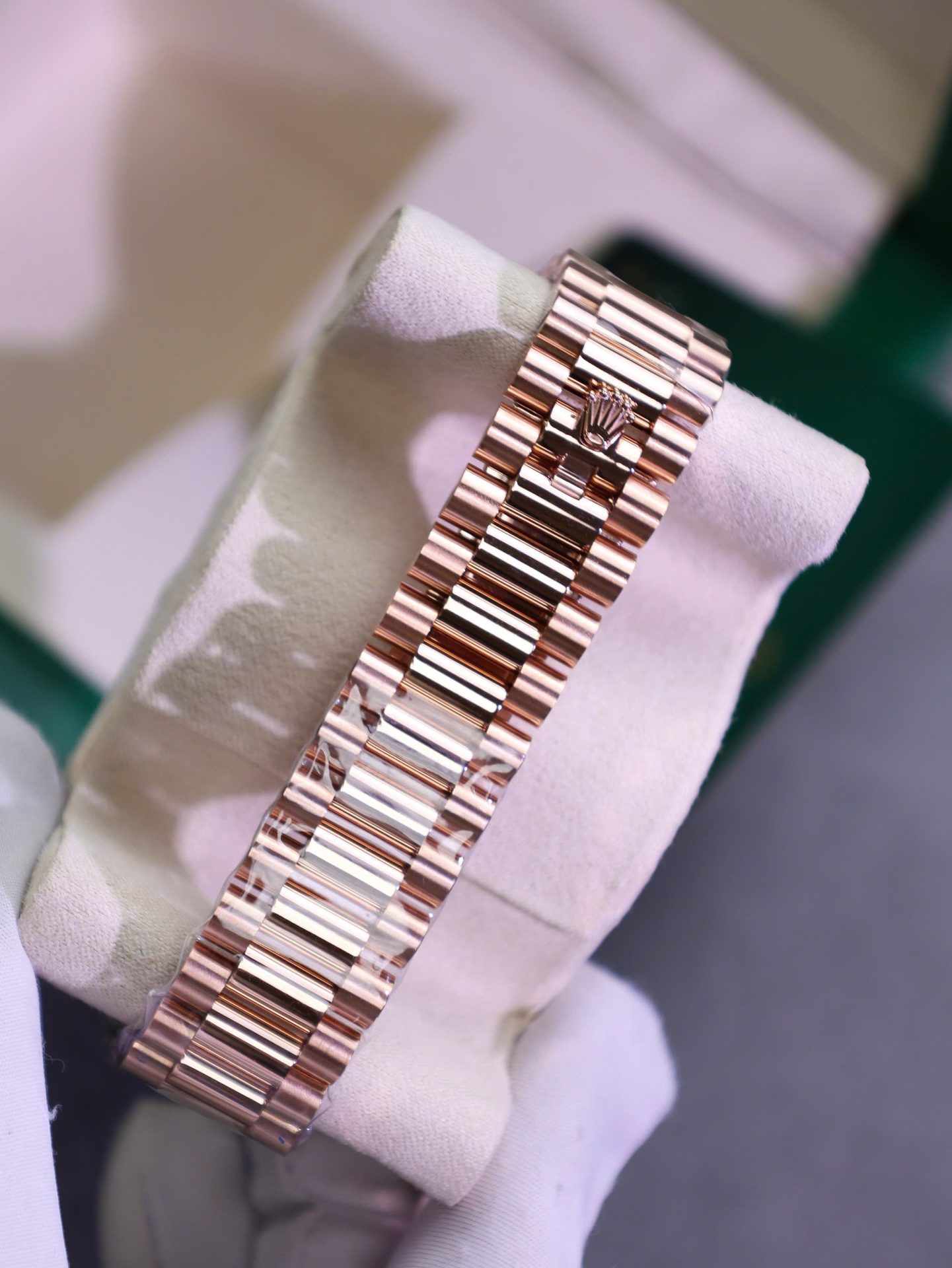 Rolex Day-Date Copies Watches Moissanite Diamonds + 18K Gold Wrapped Custom GM Factory 40mm