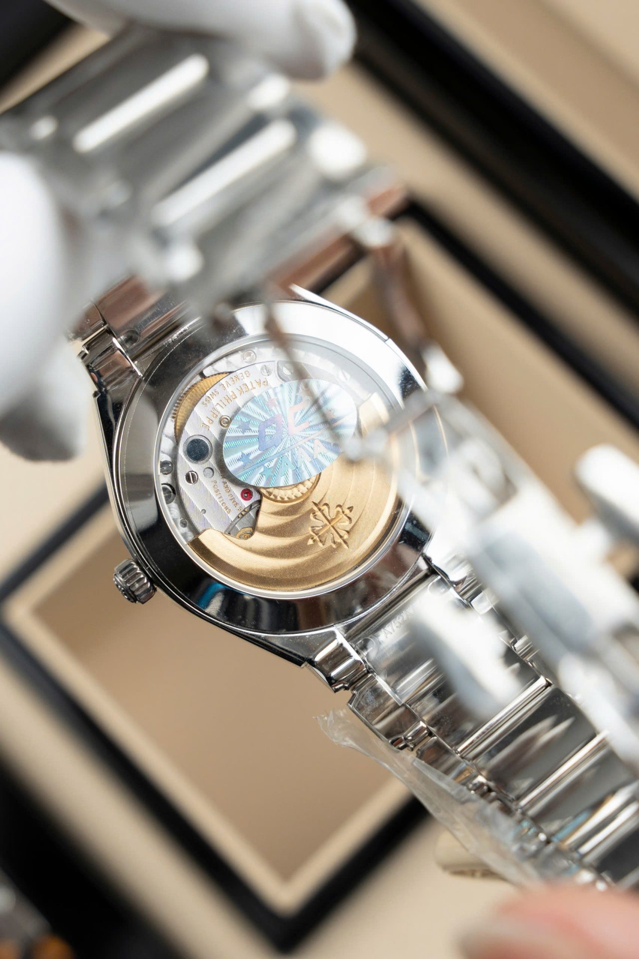 Patek Philippe Replica Watches Twenty 4 7300 Gray Dial Metal Wire 36mm