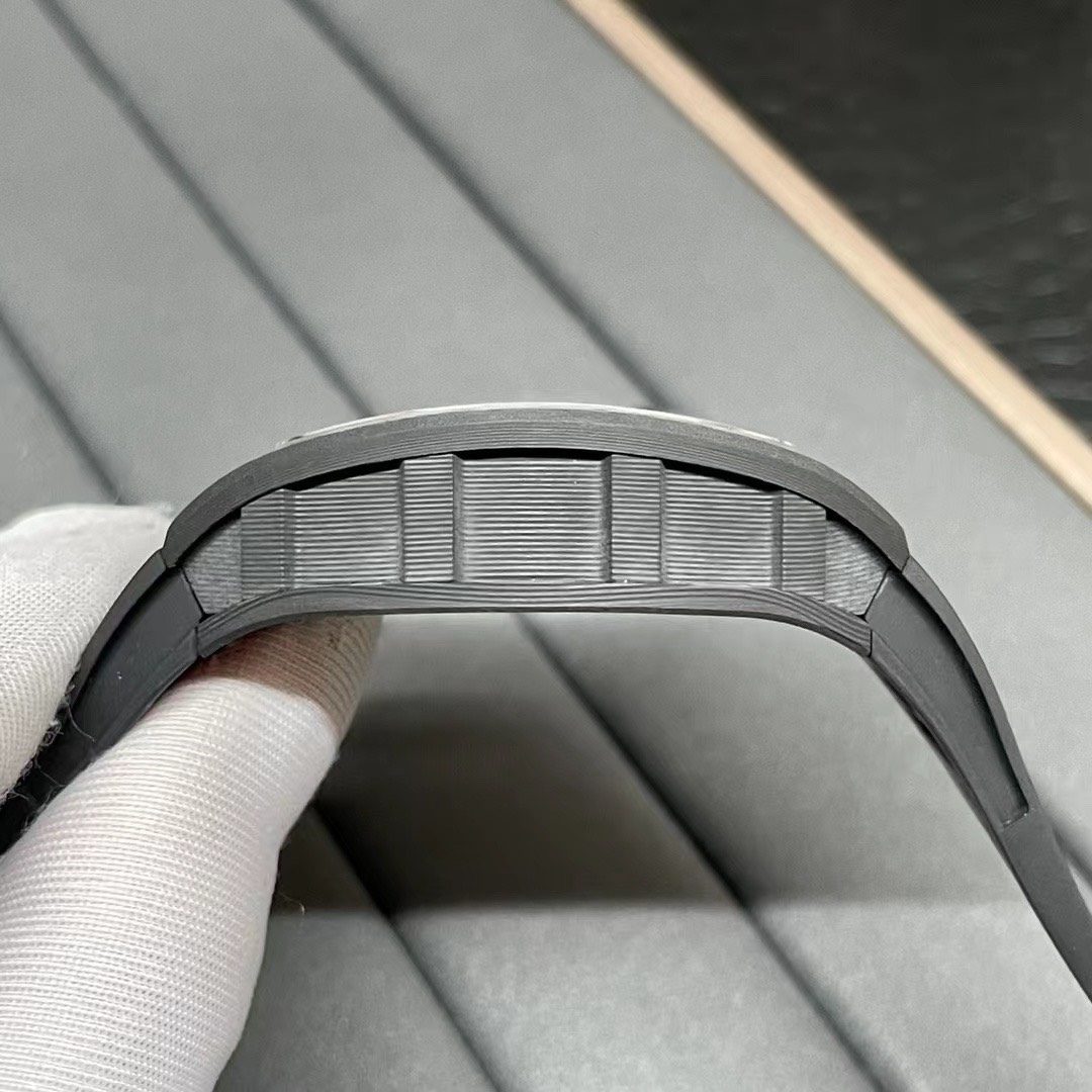 Richard Mille RM055 Carbon NTPT Replica 1:1 Watch Black BBR 45mm