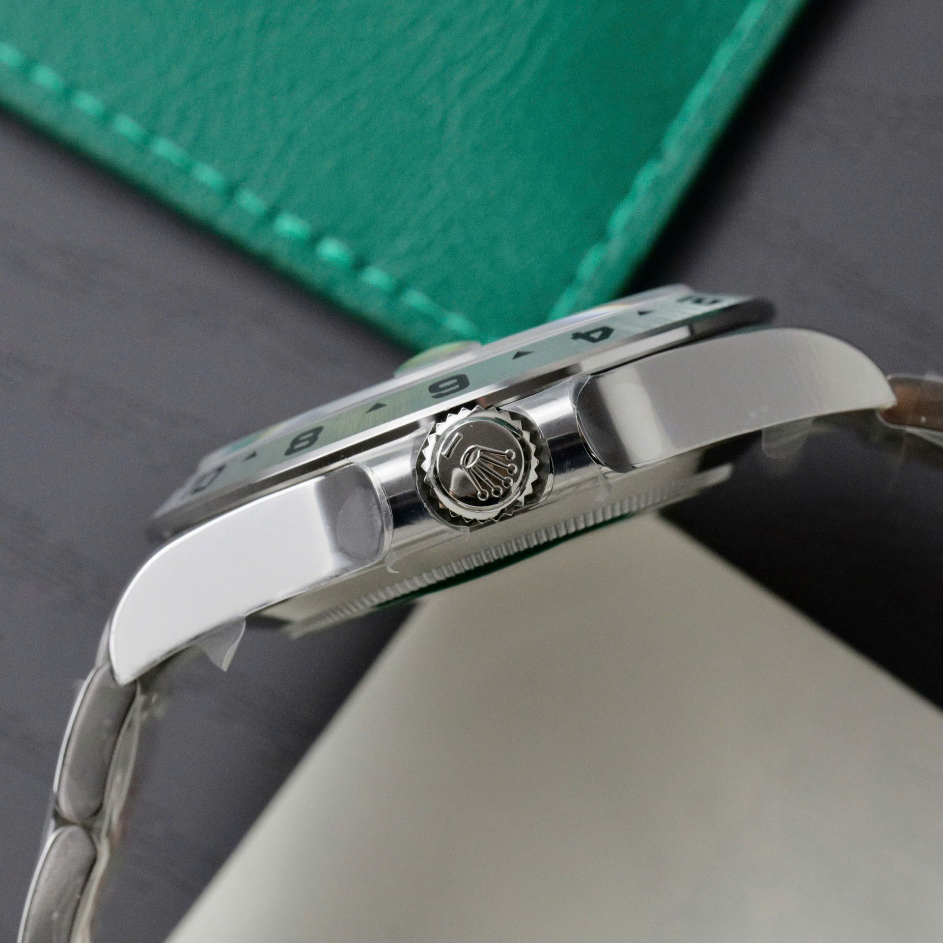 Rolex Explorer II 226570 Fake 11 Watch Black Dial Clean Factory 42mm