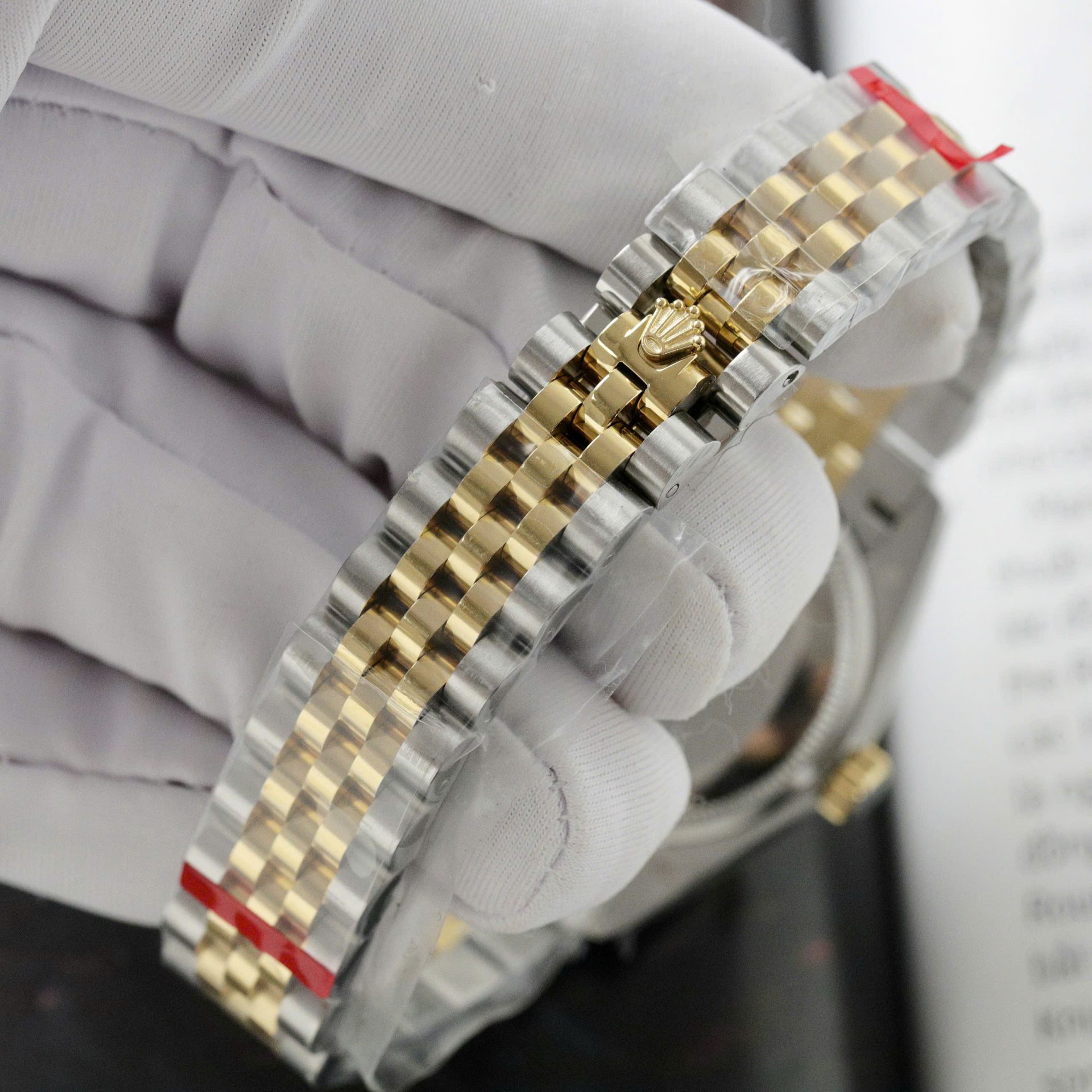 Rolex DateJust Women Replica Watch Demi Yellow Gold Jubilee Strap 31mm