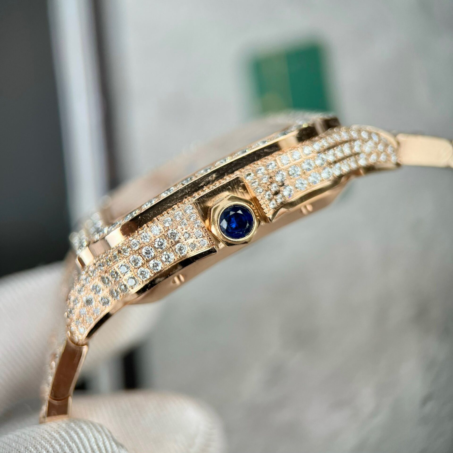 Cartier Santos Men s Full Diamond Replica Watch Highest Quality 39.8mm
