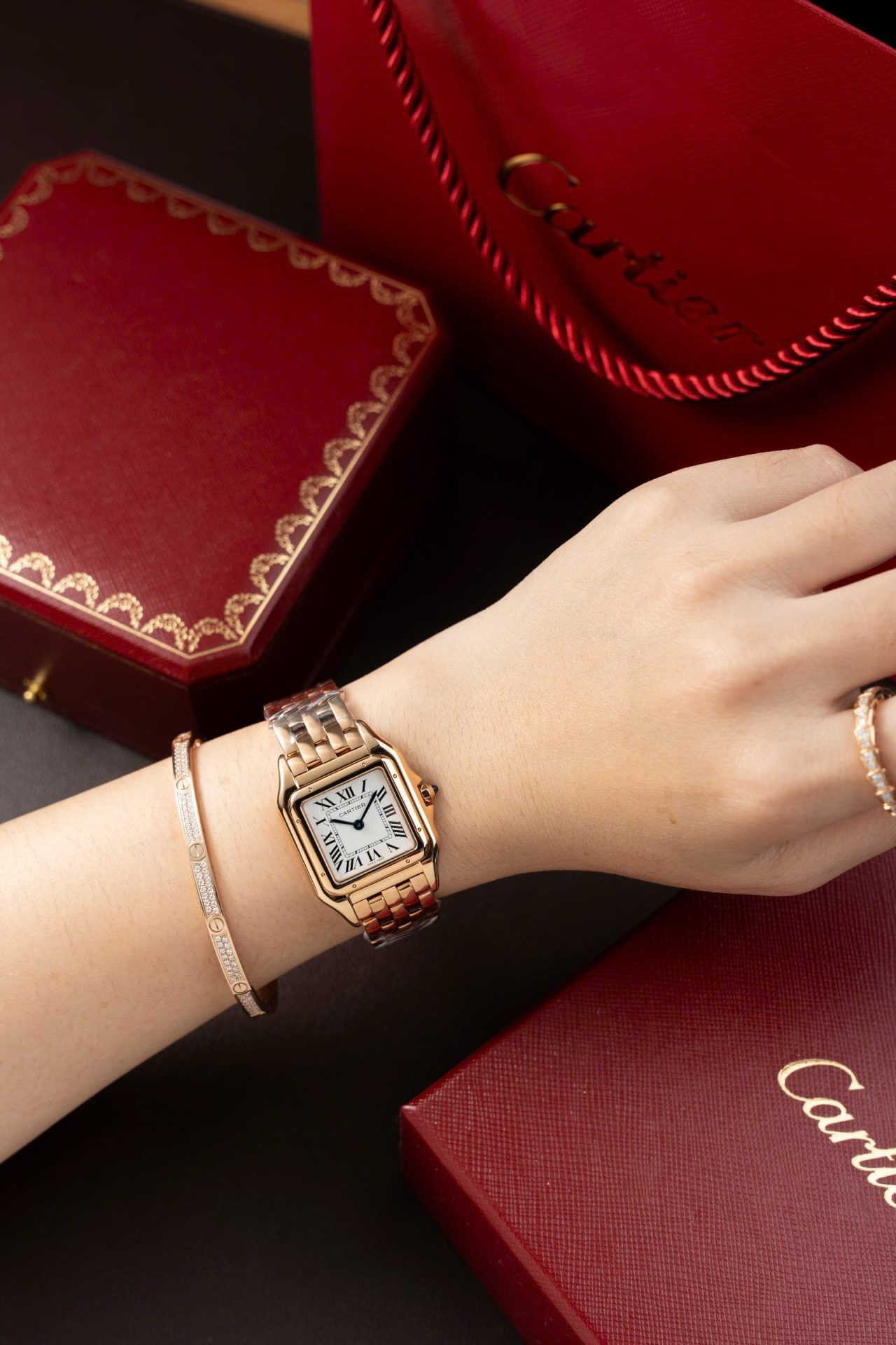 Cartier Panthere W2PN0007 White Dial Fake Watch Rose Gold 27x37mm